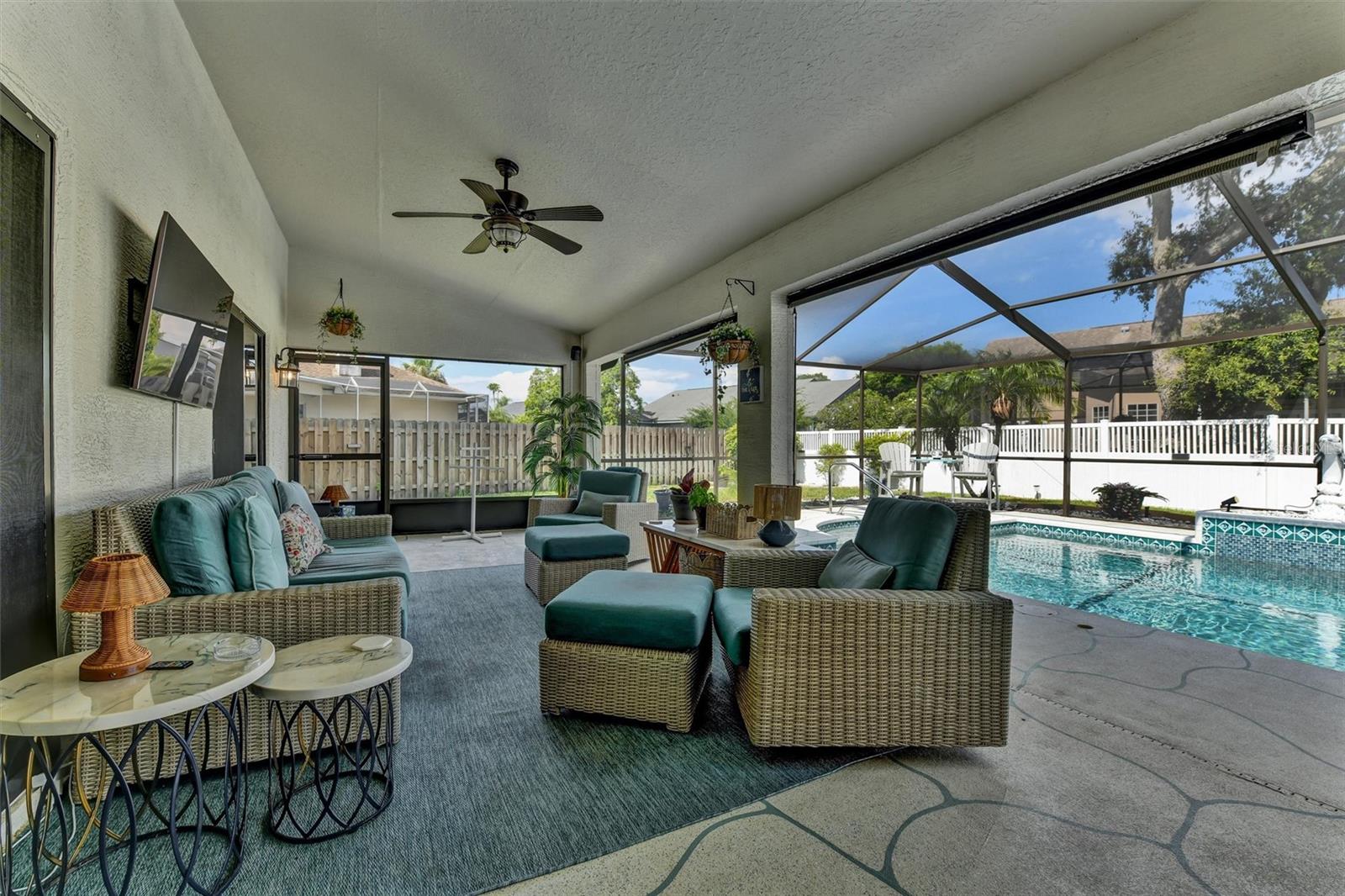 SOUTHERN OAKS - Residential
