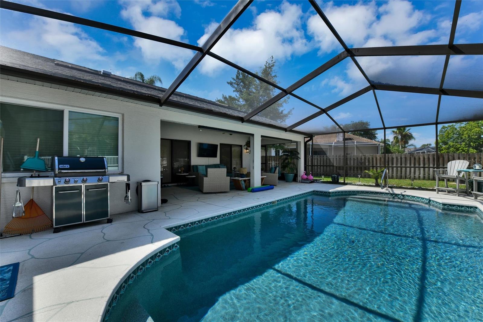 SOUTHERN OAKS - Residential