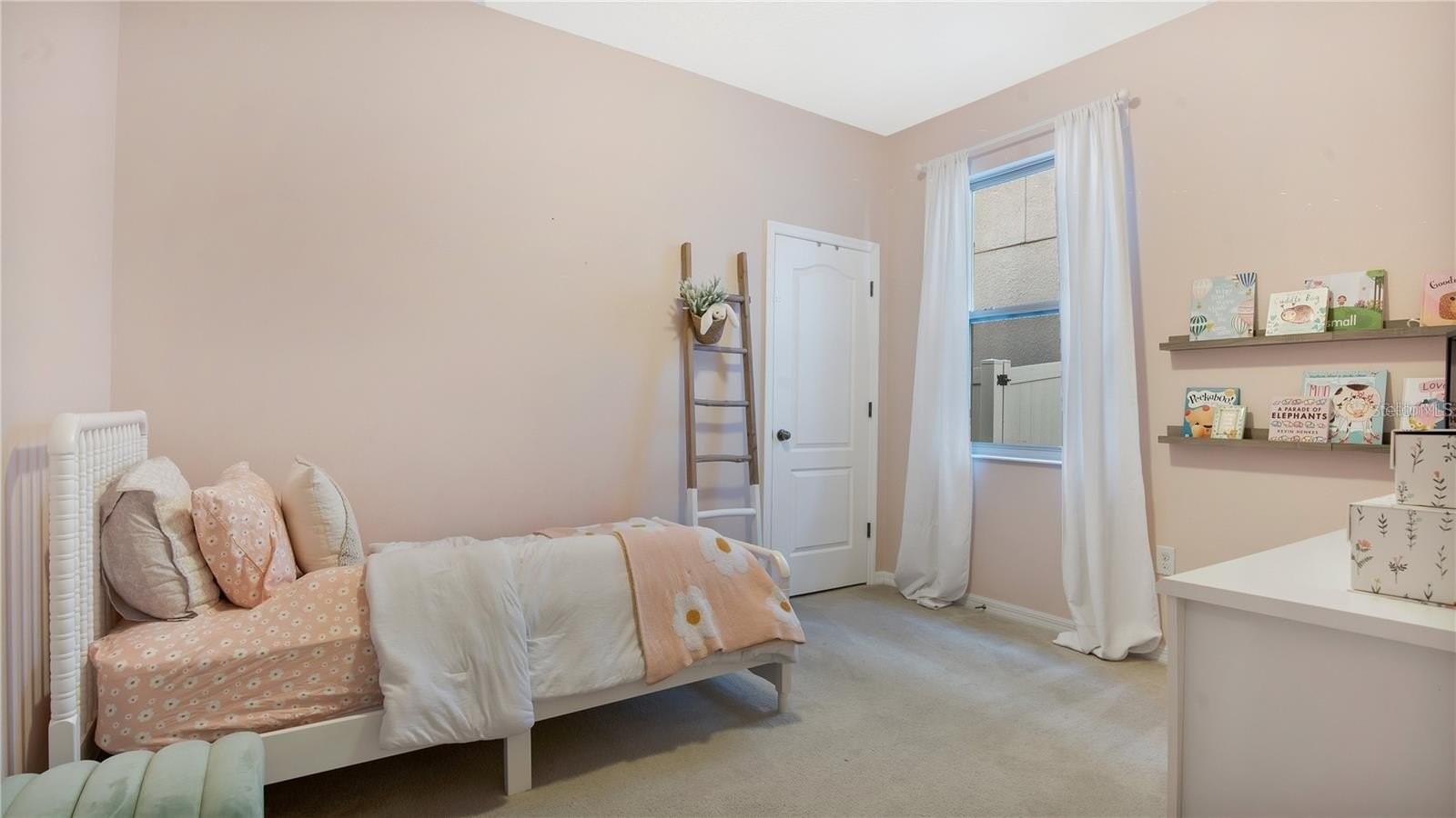 NARCOOSSEE VILLAGE PH 2 - Residential