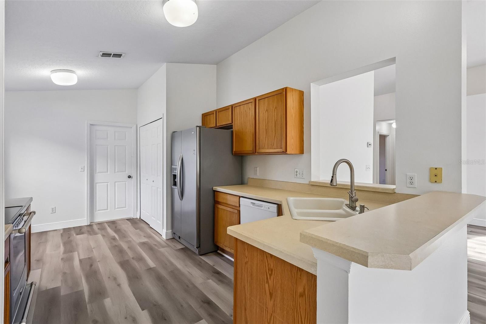 HICKORY COVE 50 149 - Residential