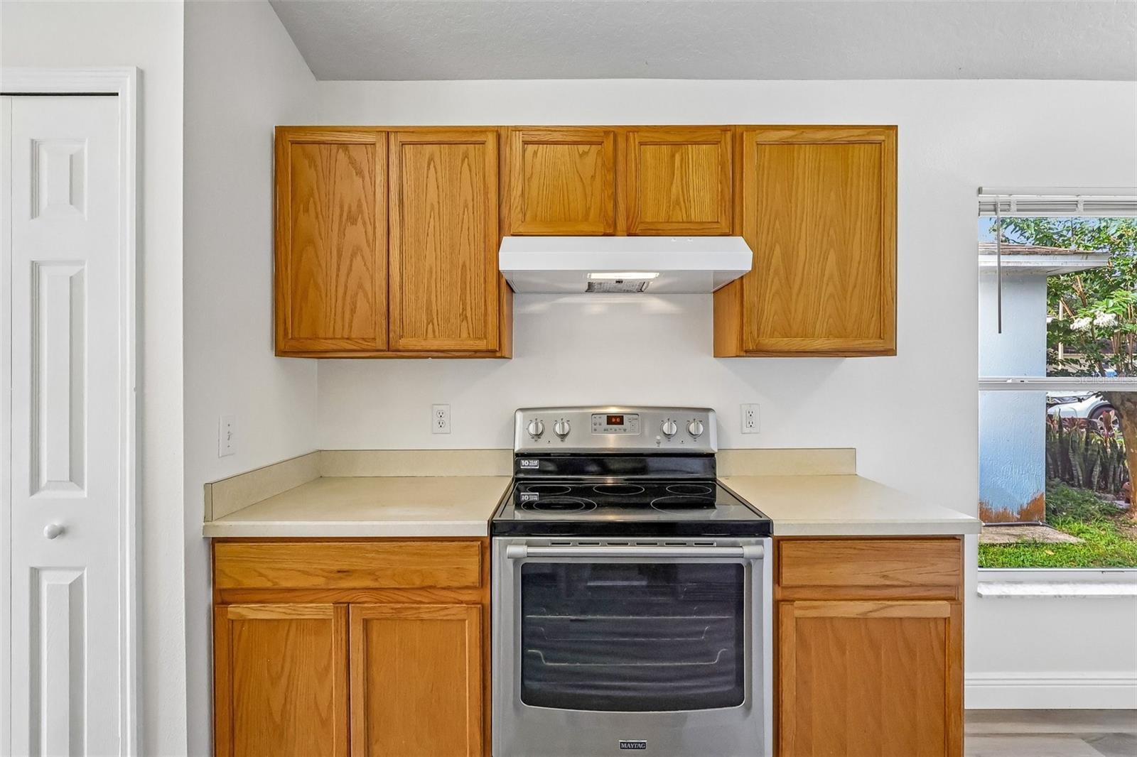 HICKORY COVE 50 149 - Residential