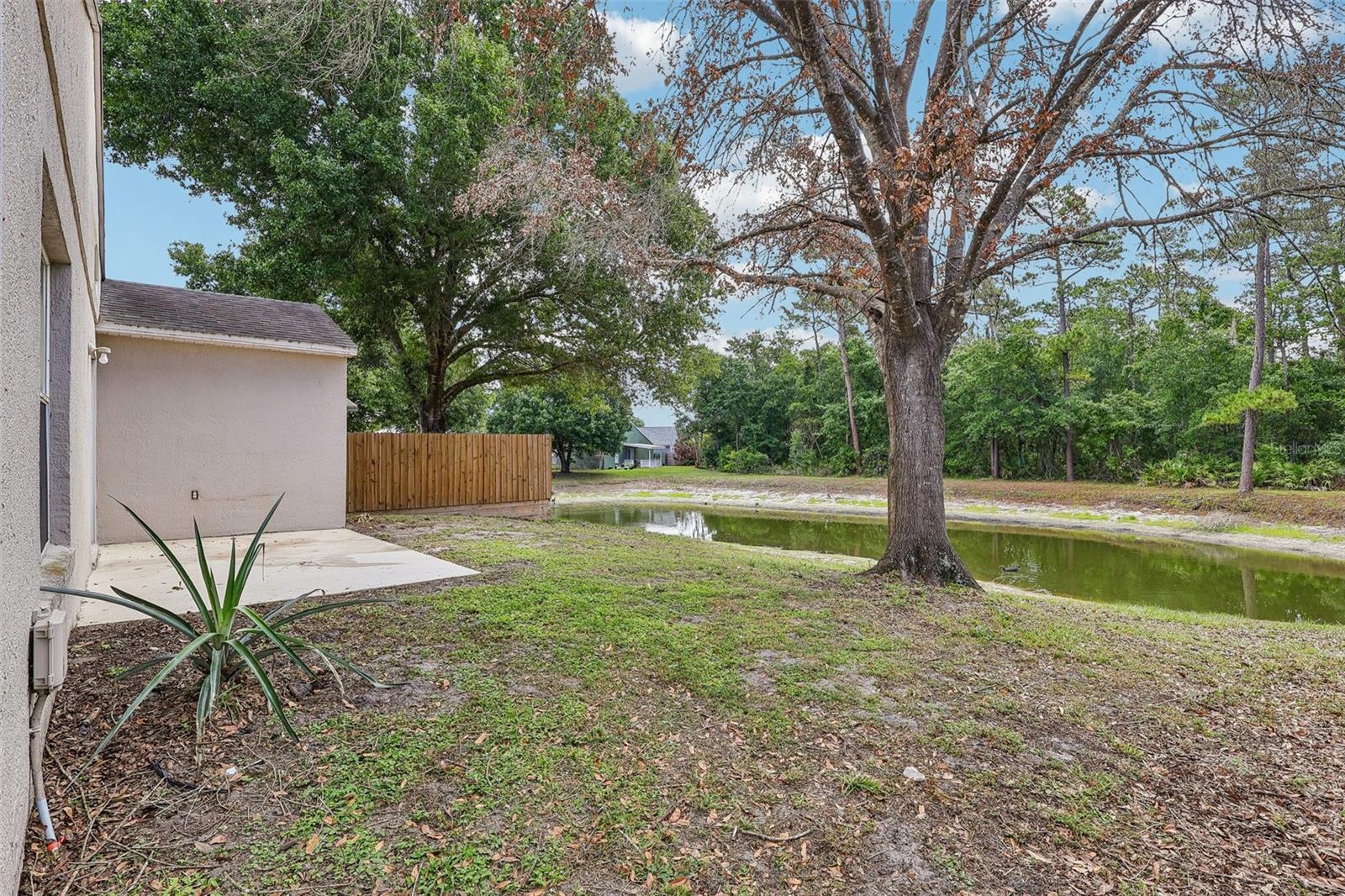 HICKORY COVE 50 149 - Residential
