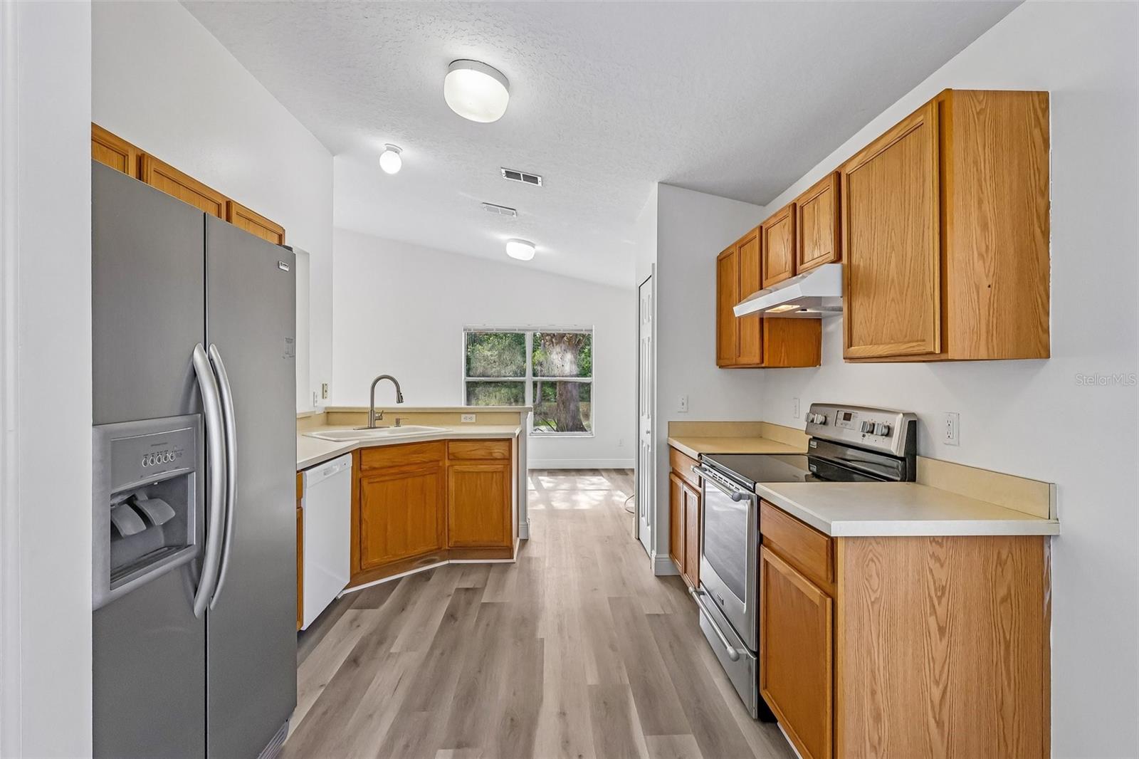 HICKORY COVE 50 149 - Residential