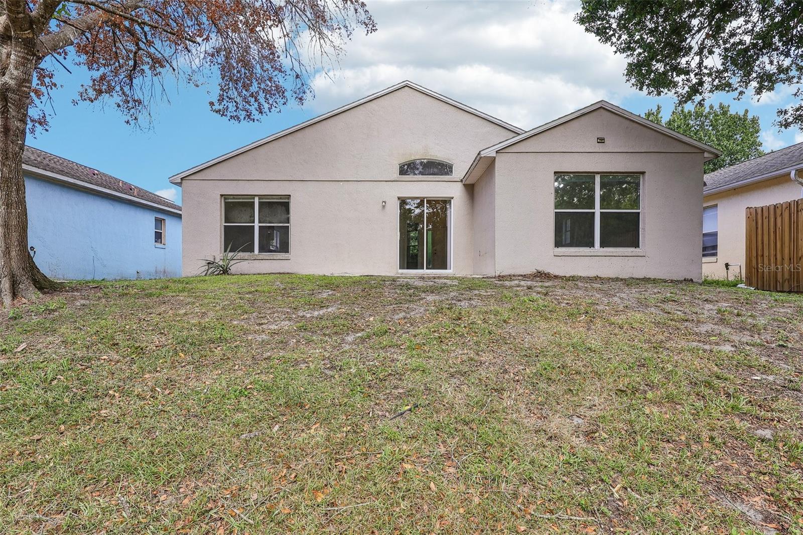 HICKORY COVE 50 149 - Residential
