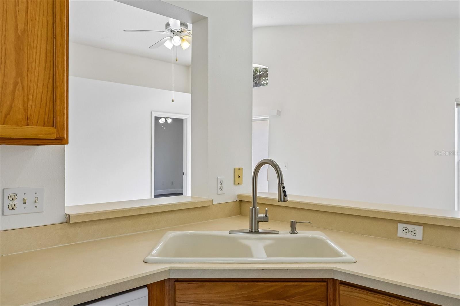 HICKORY COVE 50 149 - Residential