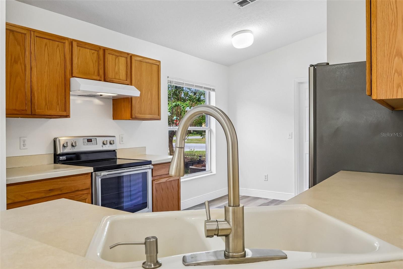HICKORY COVE 50 149 - Residential