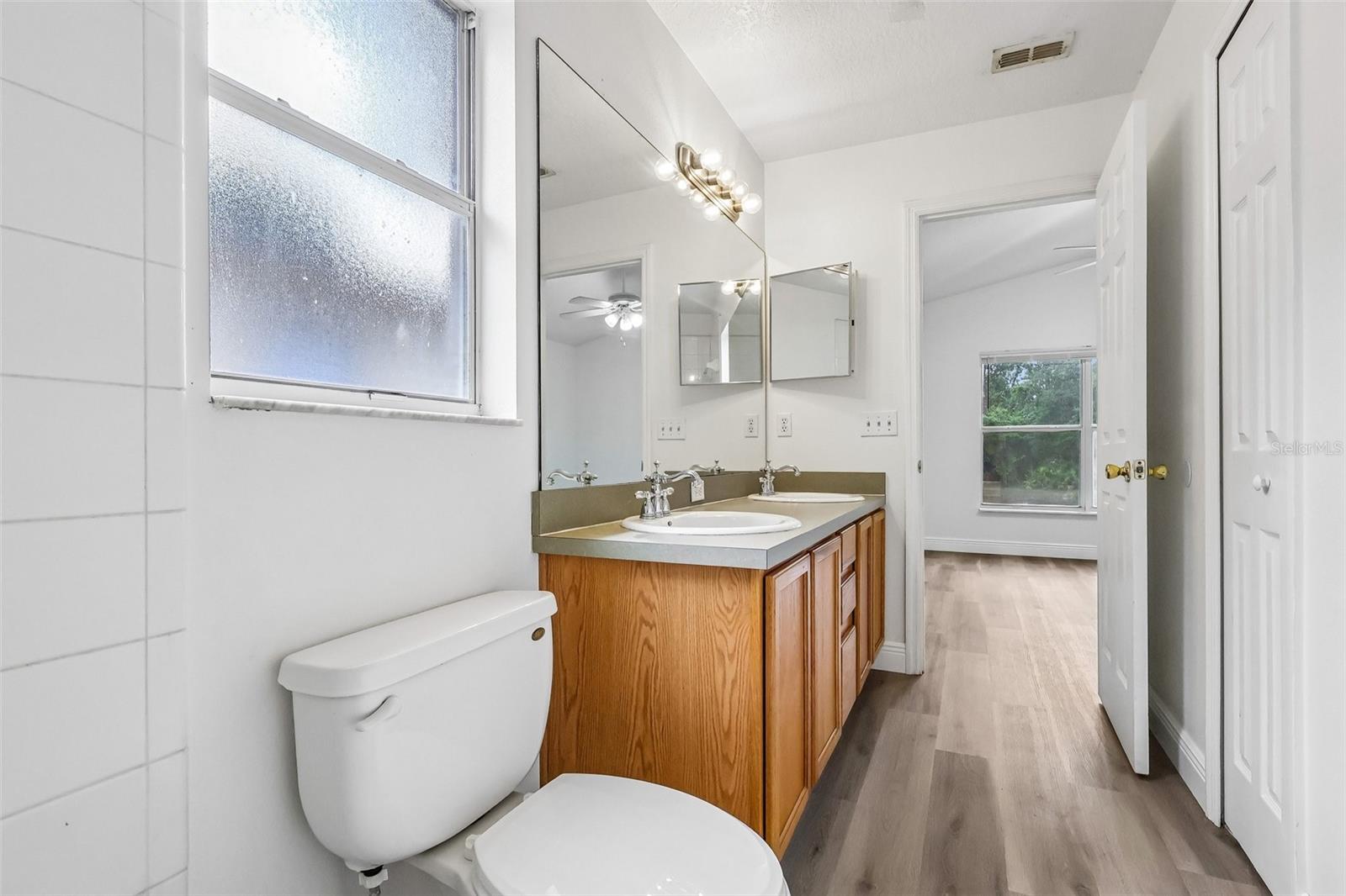 HICKORY COVE 50 149 - Residential