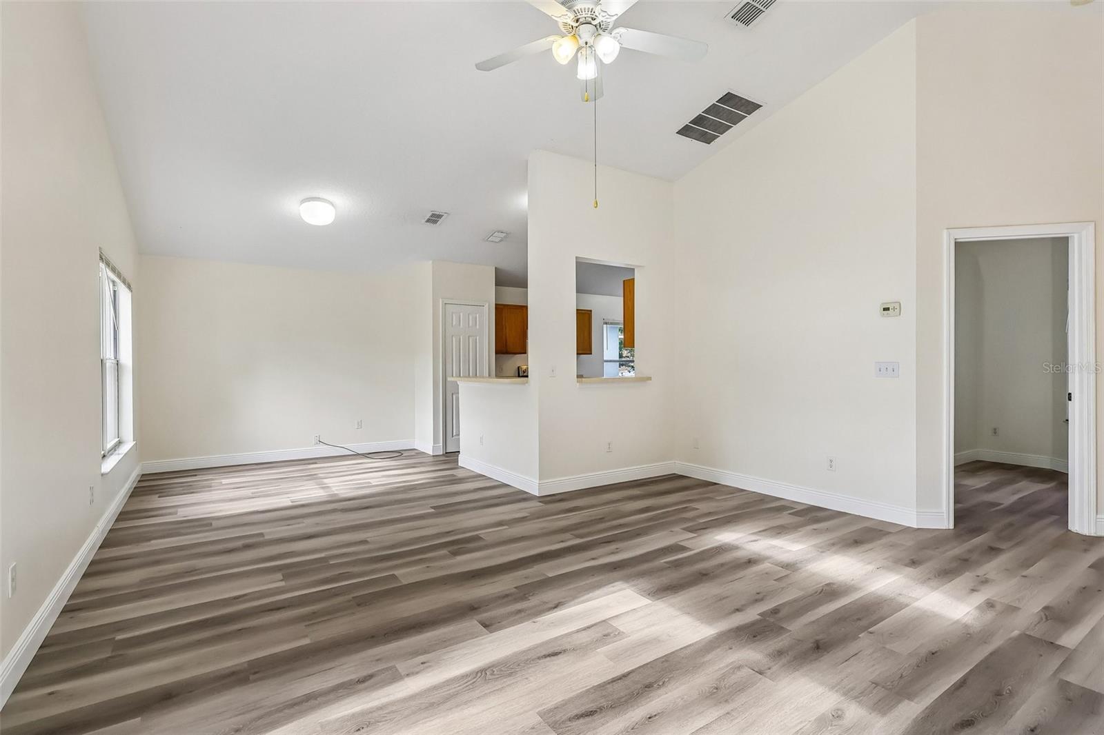 HICKORY COVE 50 149 - Residential