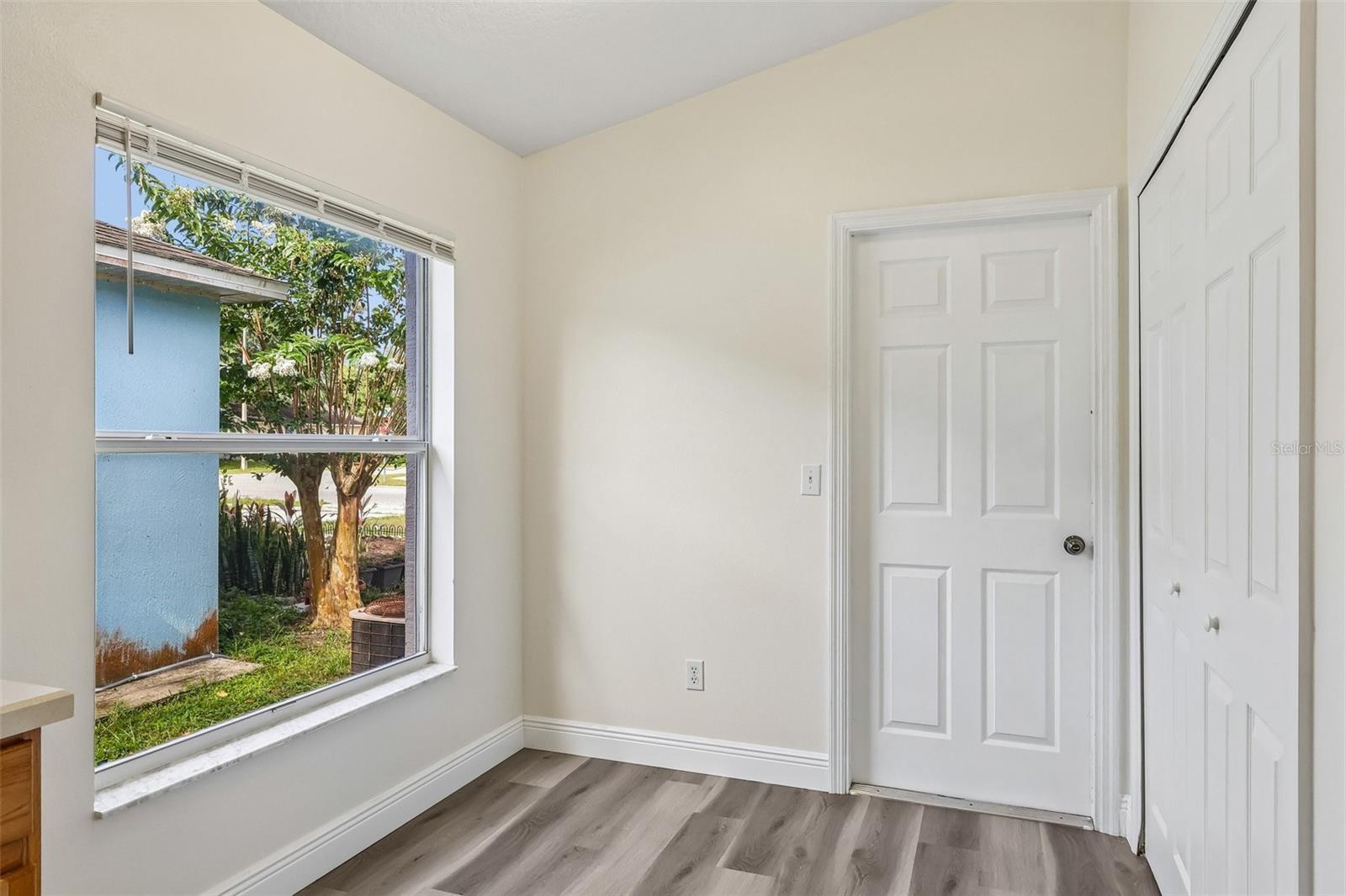 HICKORY COVE 50 149 - Residential