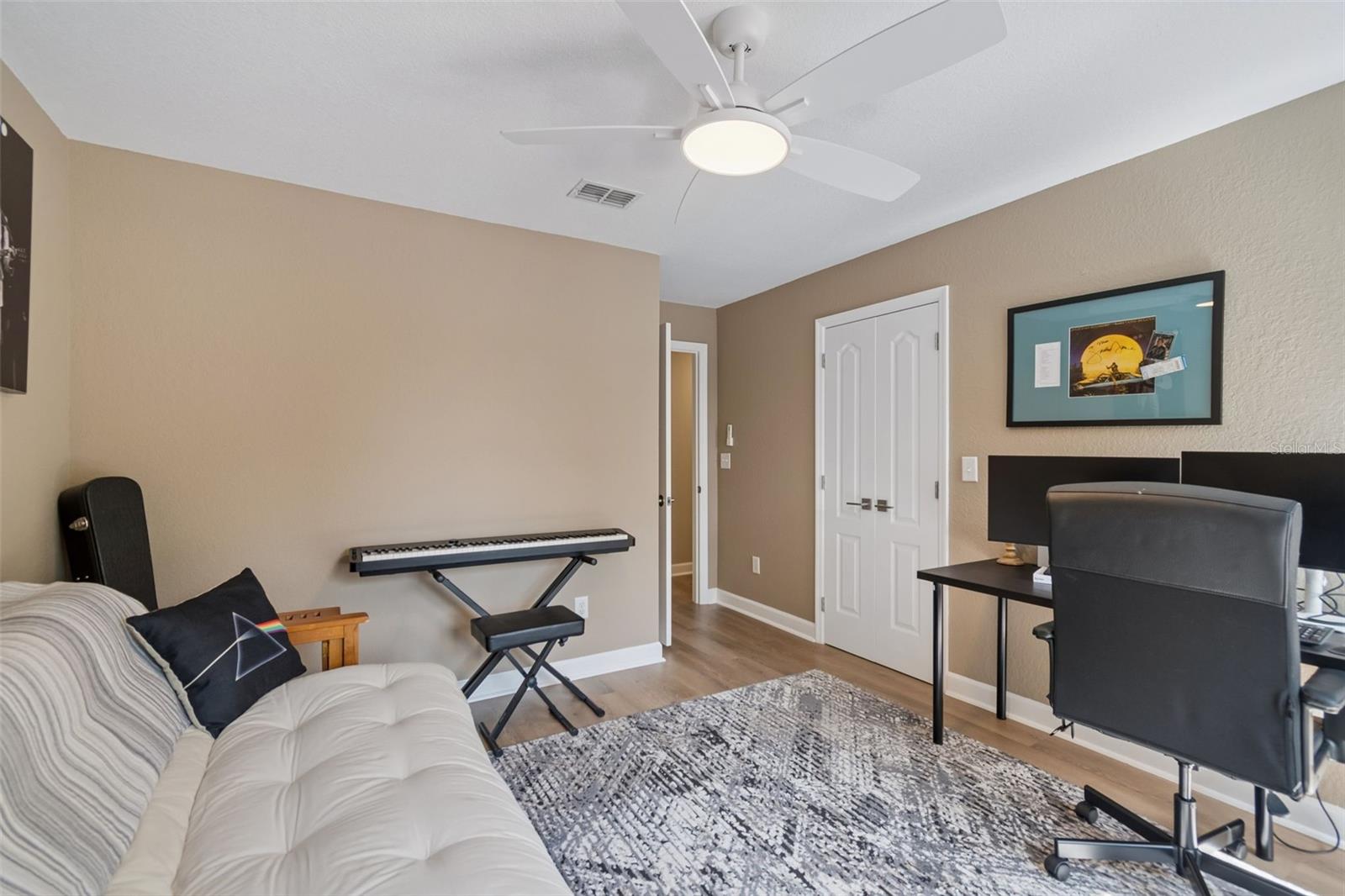 ISLAND PLACE A CONDO - Residential