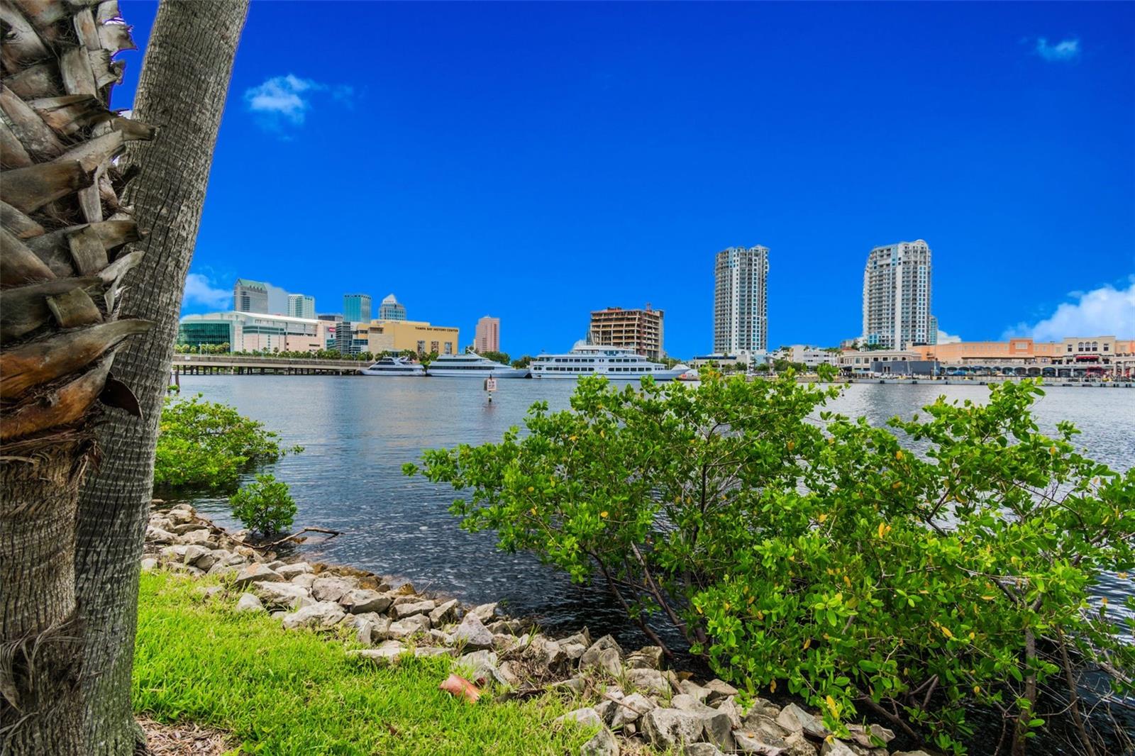 ISLAND PLACE A CONDO - Residential