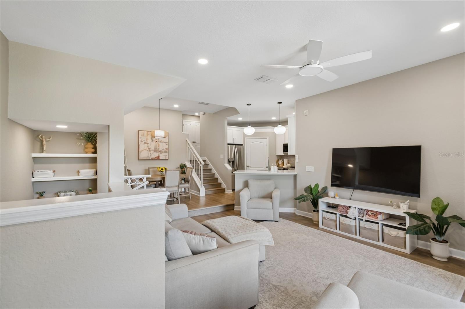 ISLAND PLACE A CONDO - Residential
