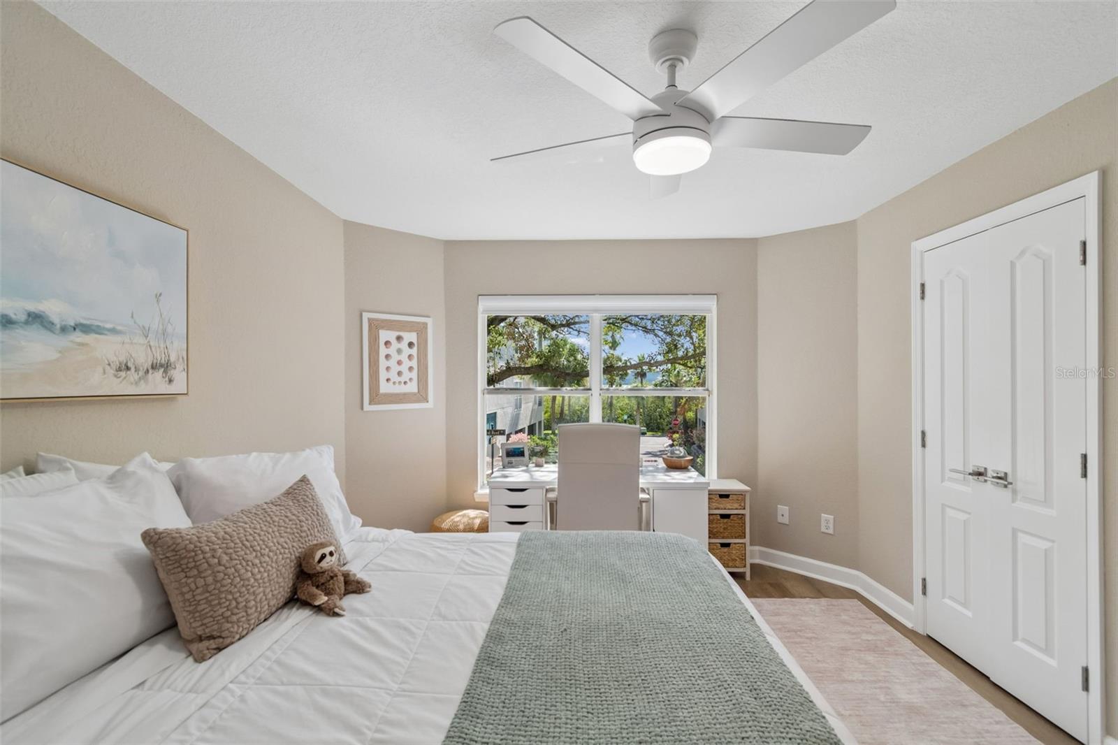 ISLAND PLACE A CONDO - Residential