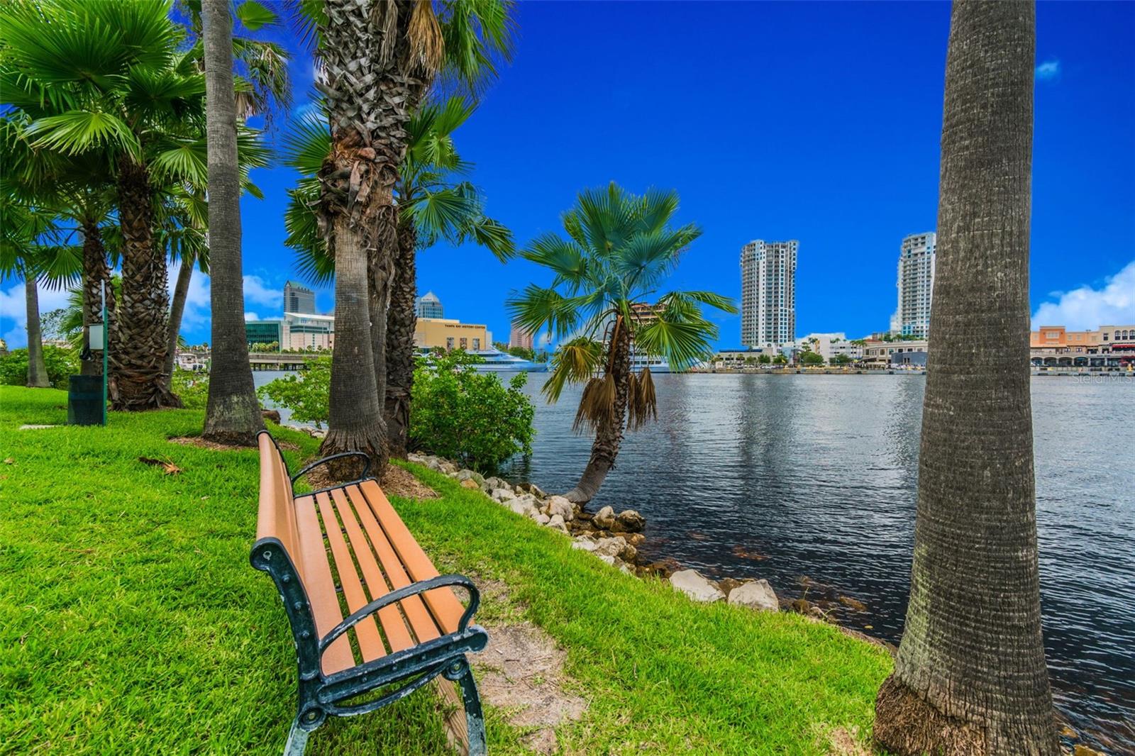 ISLAND PLACE A CONDO - Residential