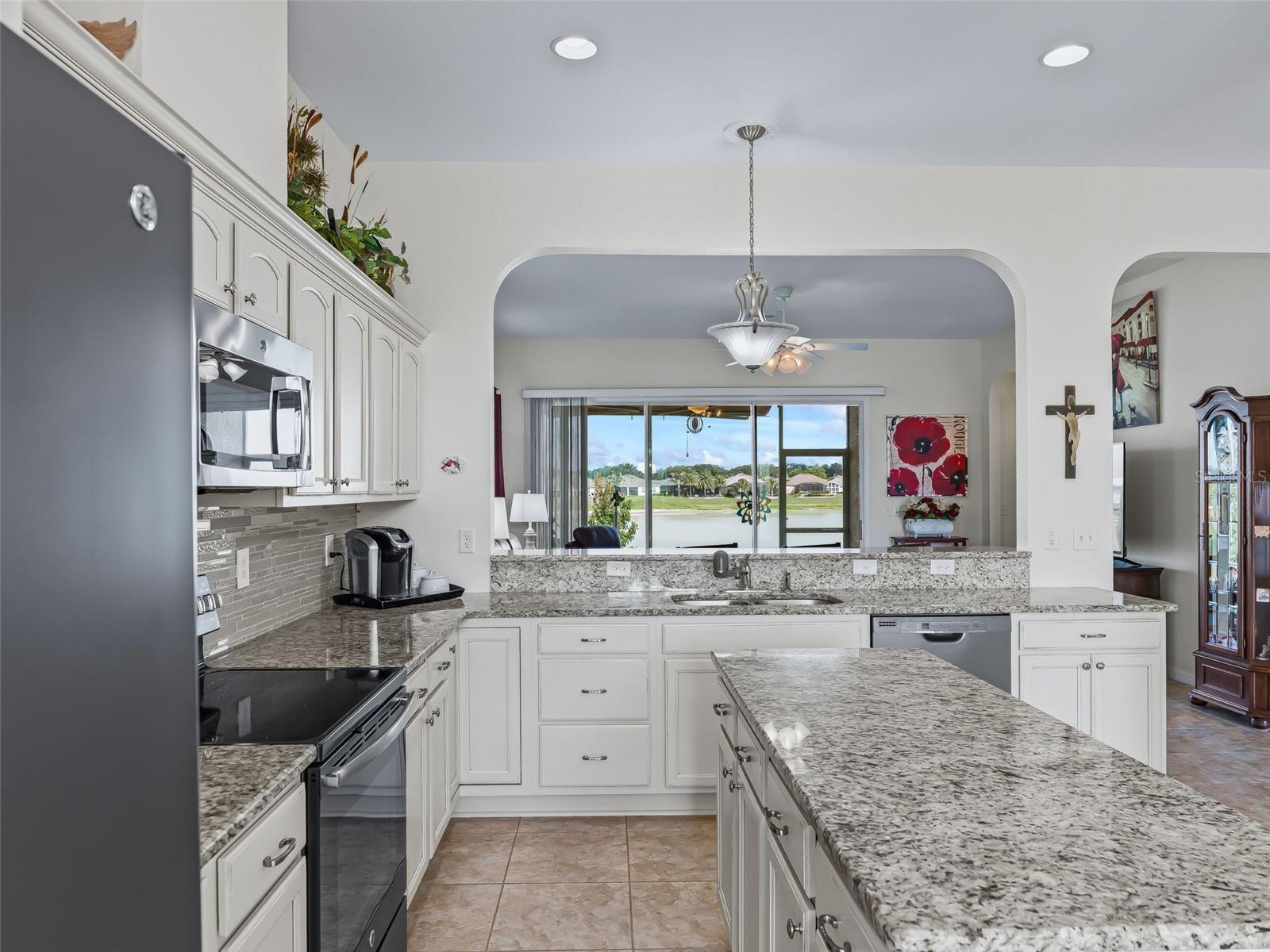 STONECREST - Residential