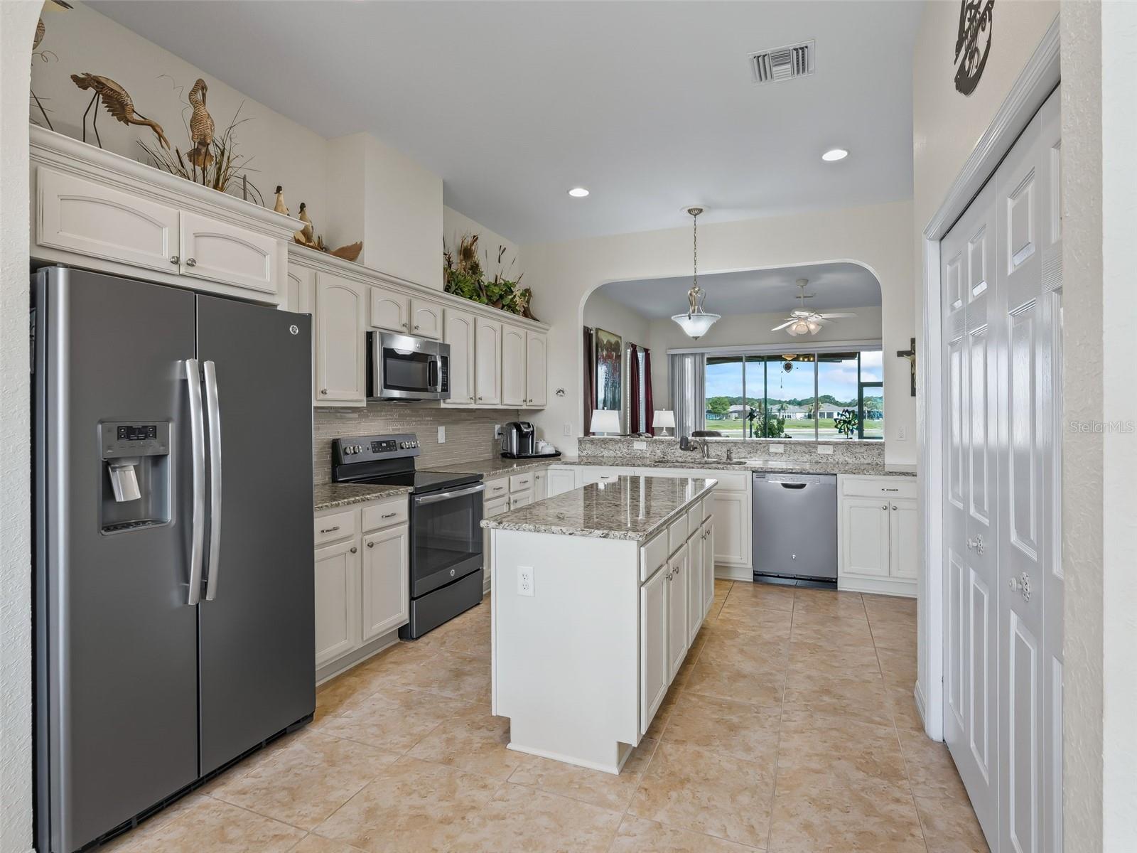 STONECREST - Residential