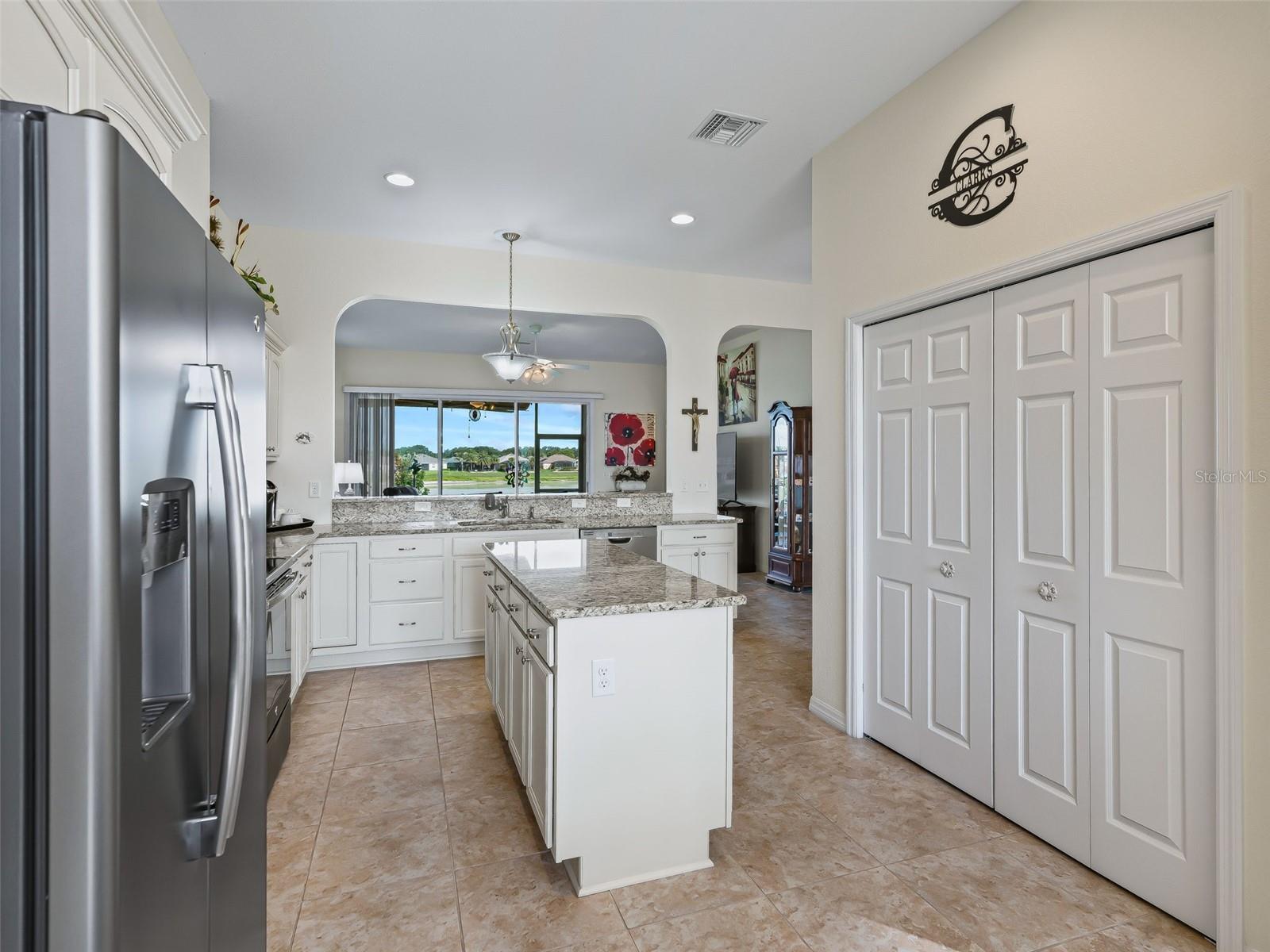 STONECREST - Residential