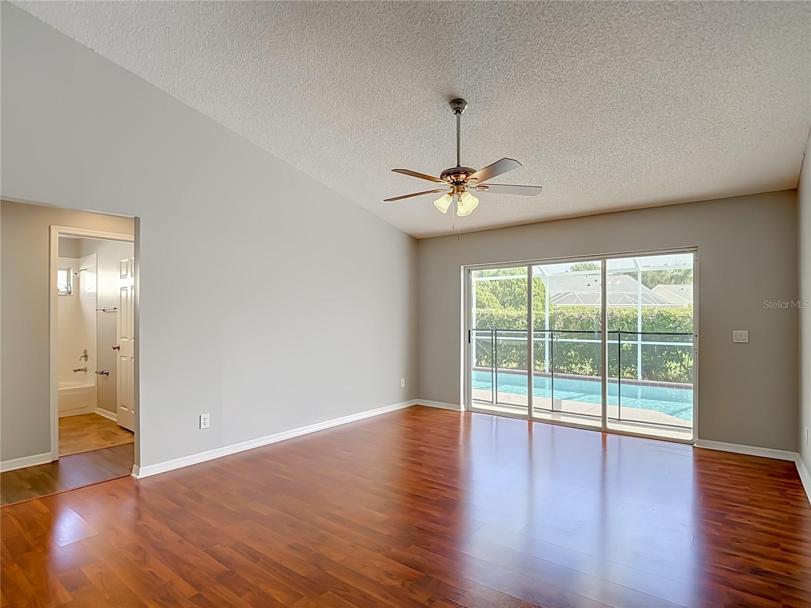 PEBBLE CREEK - Residential