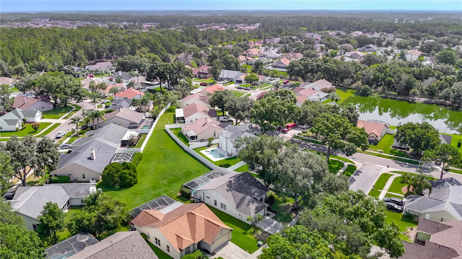 PEBBLE CREEK - Residential