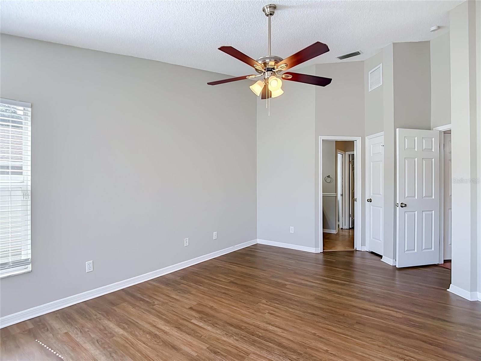 PEBBLE CREEK - Residential