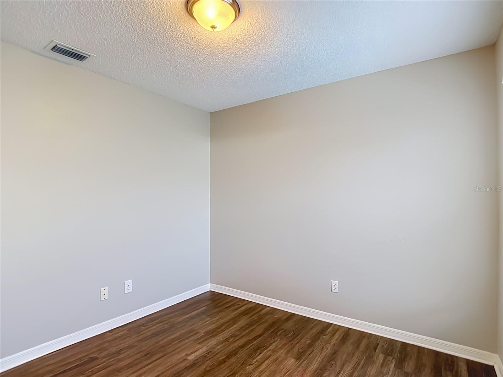 PEBBLE CREEK - Residential