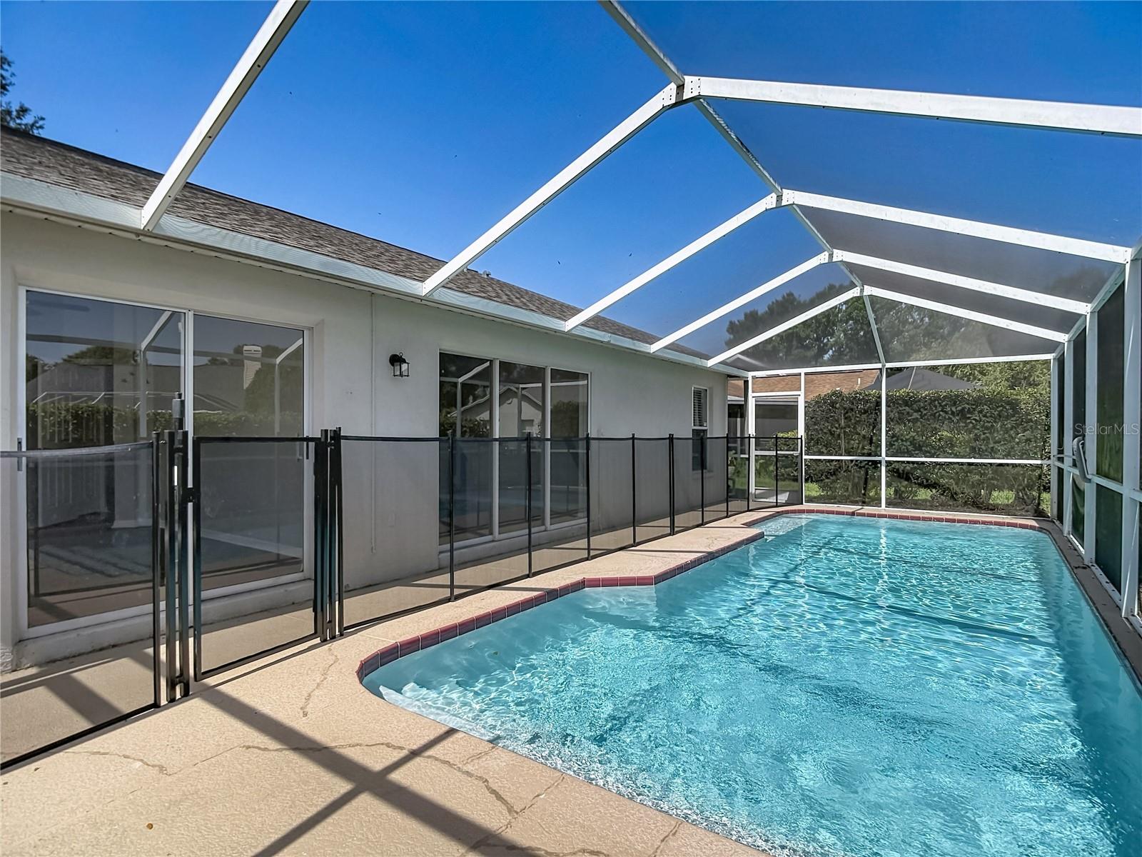 PEBBLE CREEK - Residential