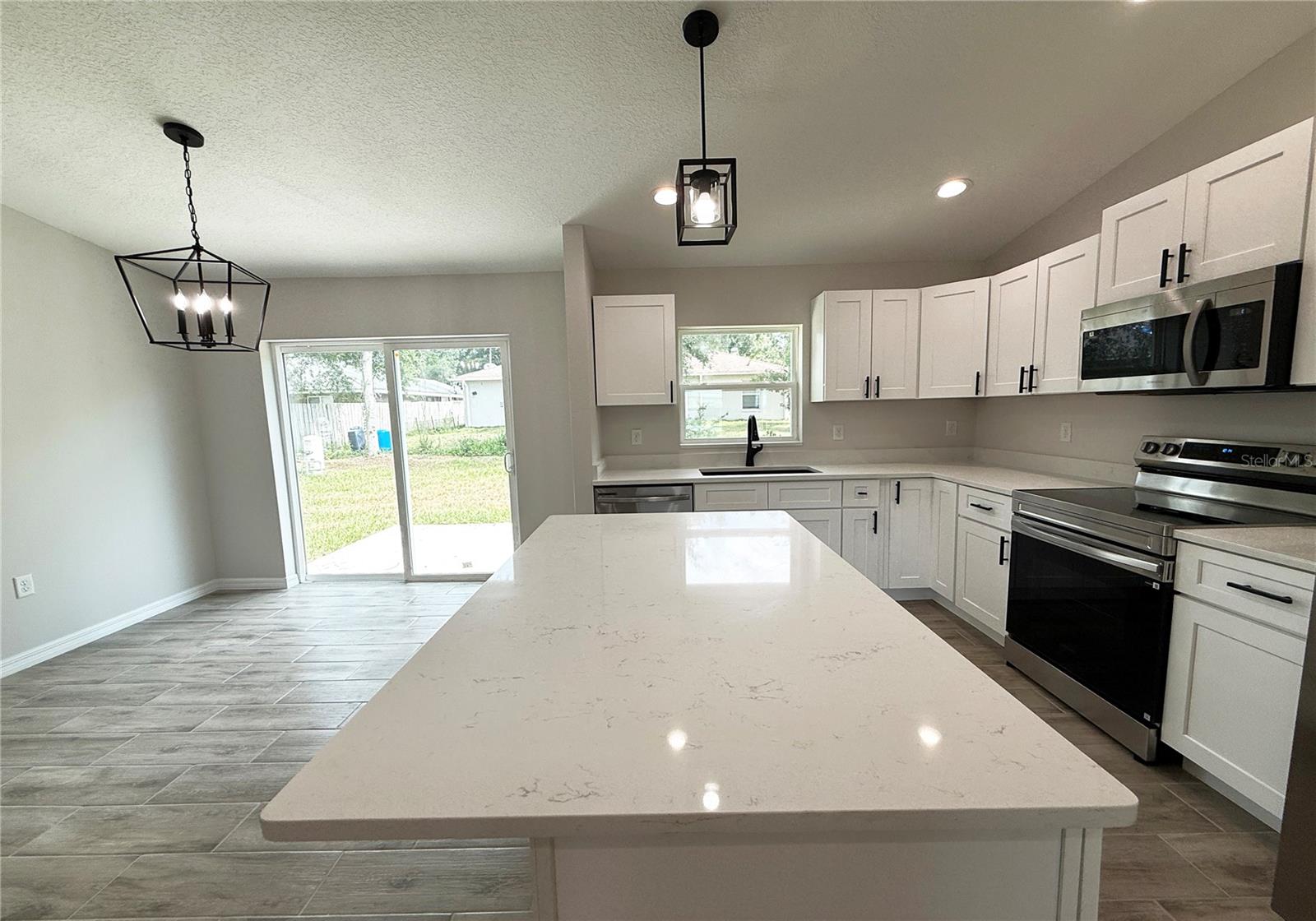OCALA PARK ESTATE - Residential