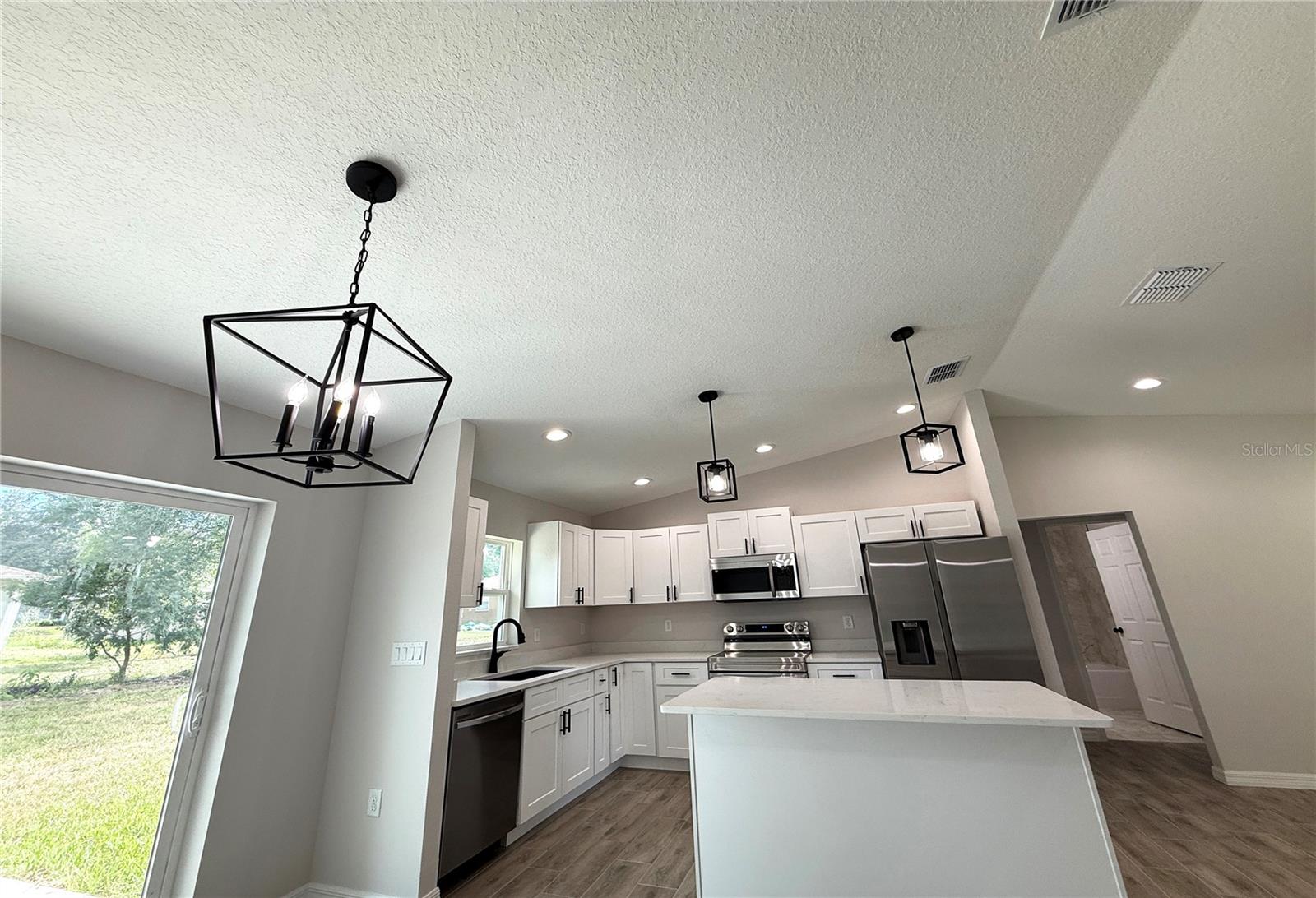 OCALA PARK ESTATE - Residential