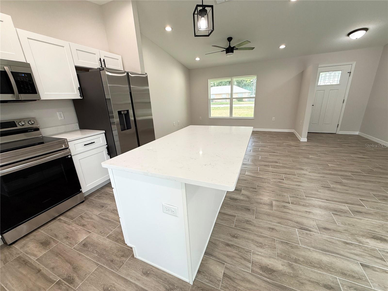 OCALA PARK ESTATE - Residential