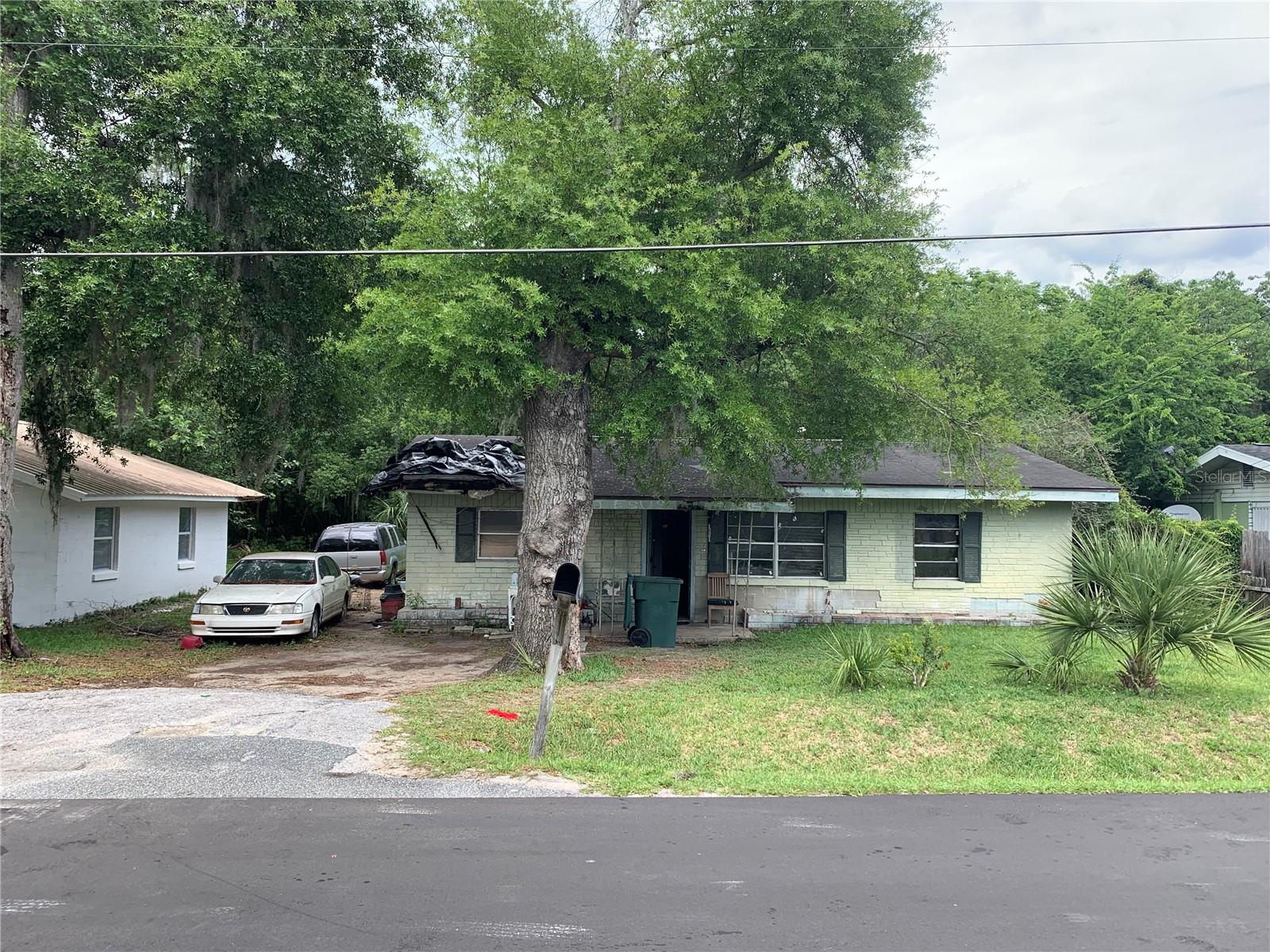 Handyman special.  2/1 home near downtown.  Cash only.  Sold As Is.