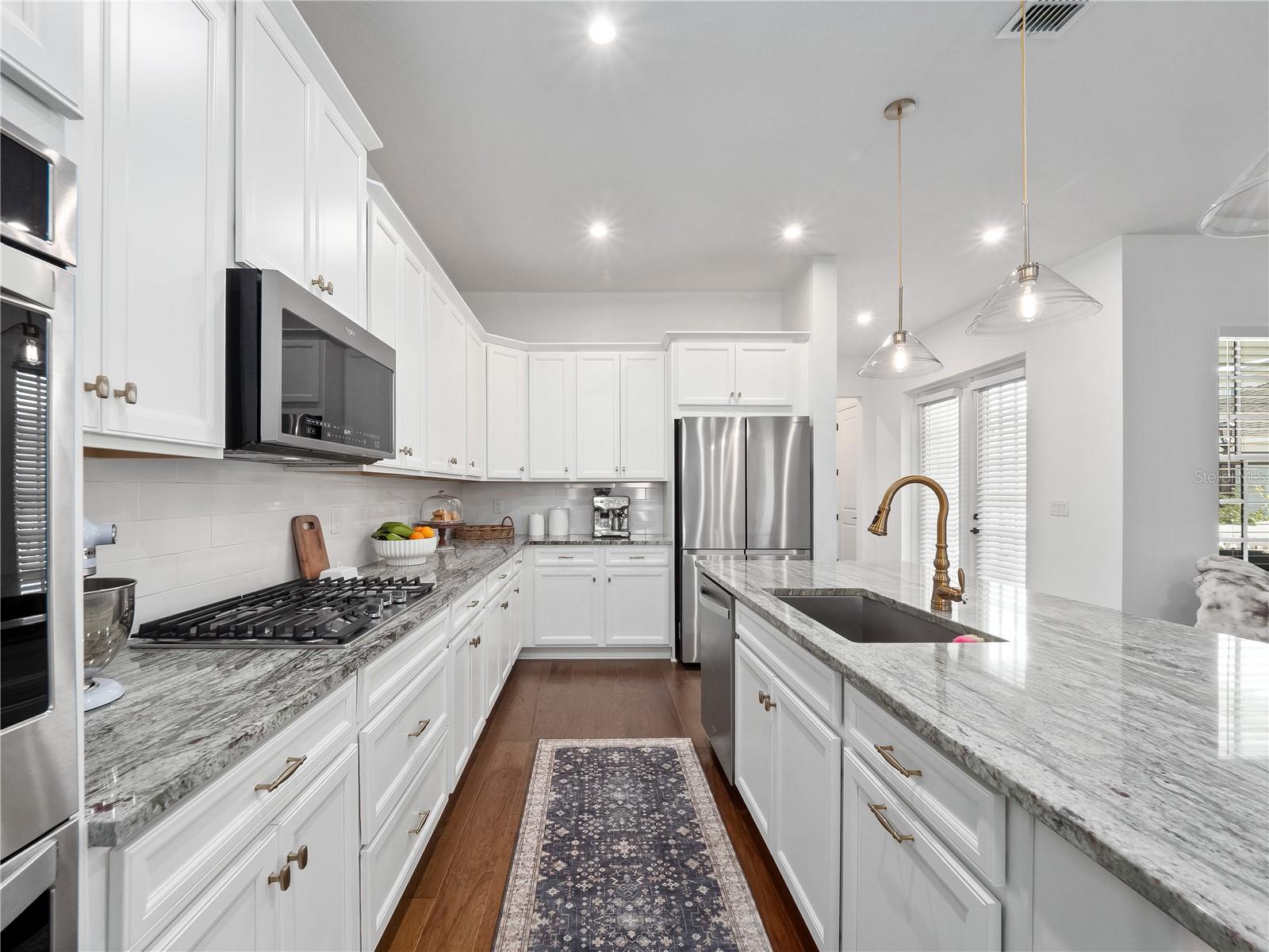 CELEBRATION ISLAND VILLAGE PH 1B - Residential