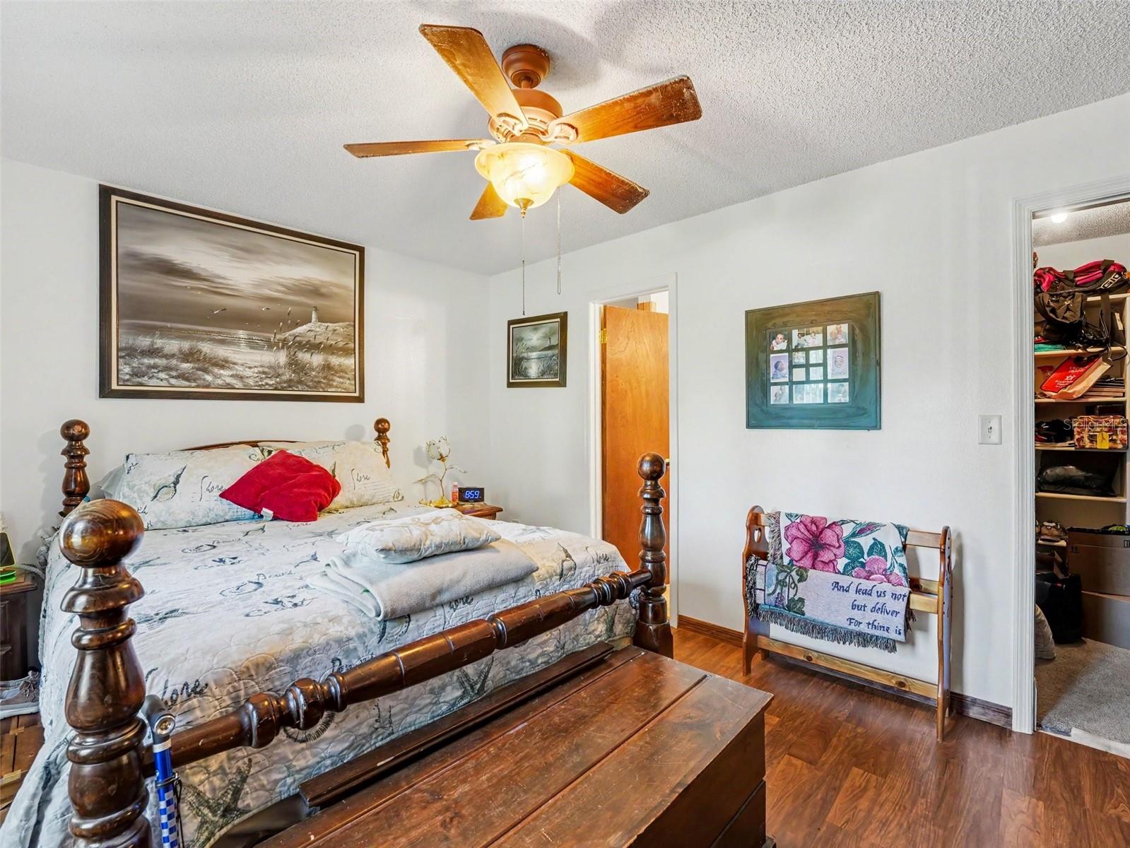 NORTH POINTE - Residential