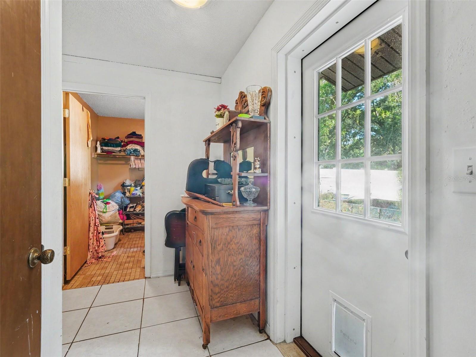 NORTH POINTE - Residential