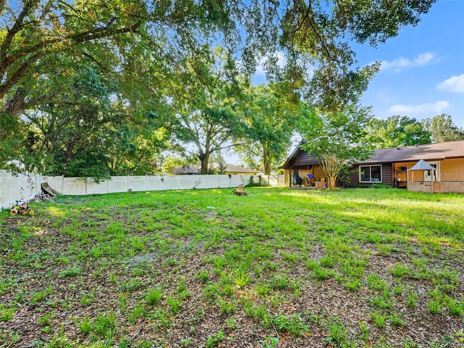 NORTH POINTE - Residential