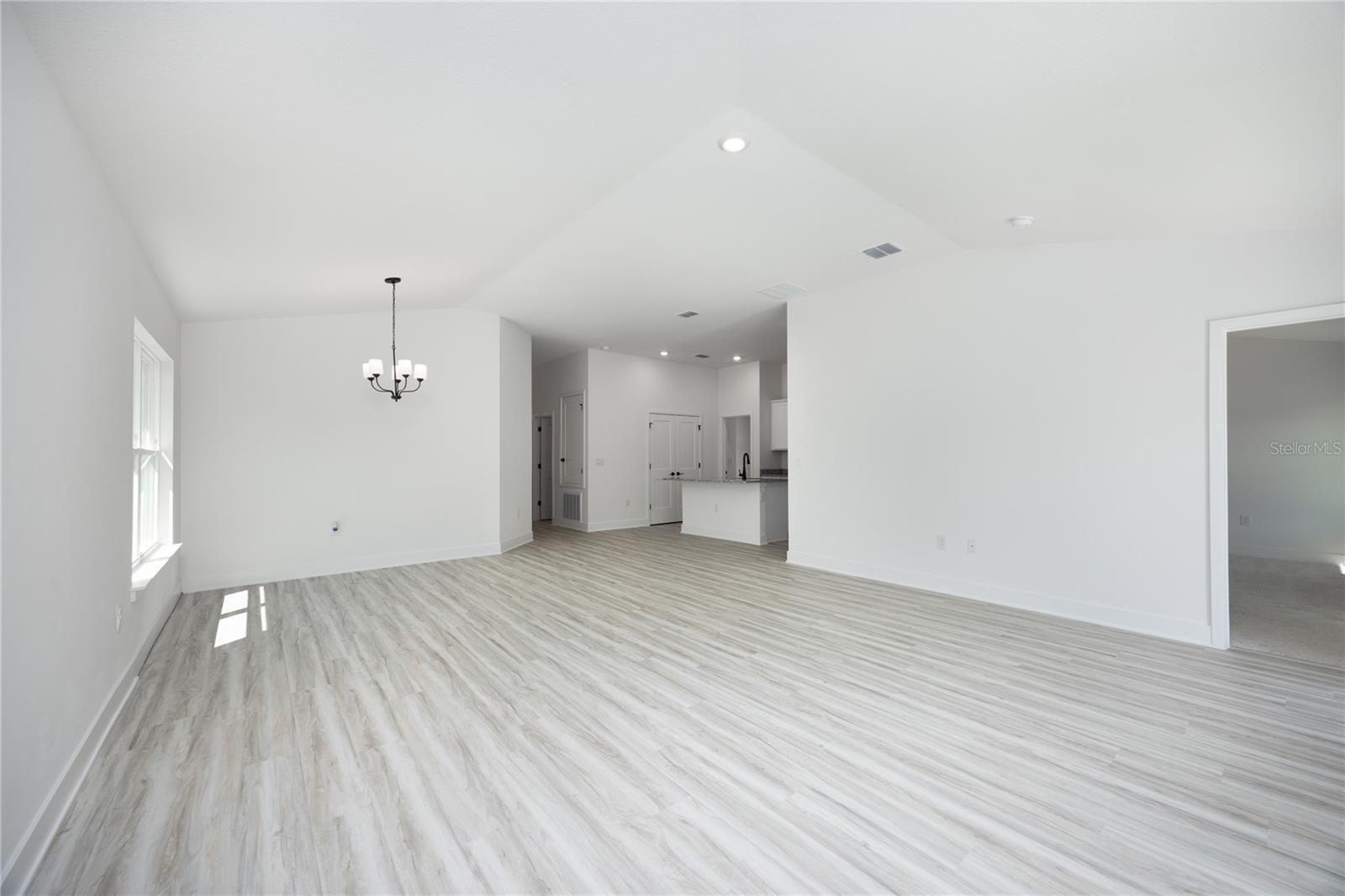 BRIARWOOD - Residential