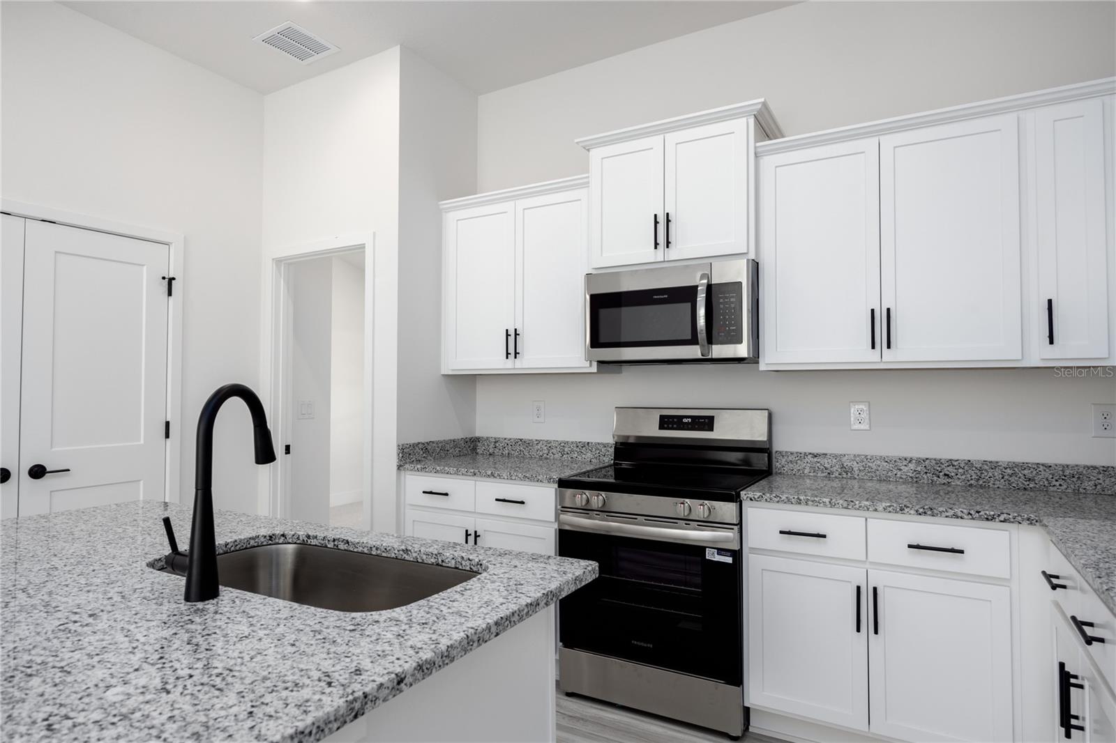 BRIARWOOD - Residential