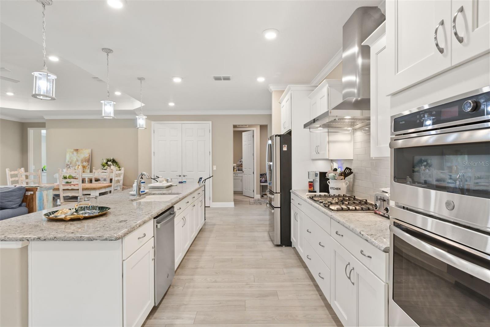 CANDLER HILLS WEST THE SANCTUA - Residential