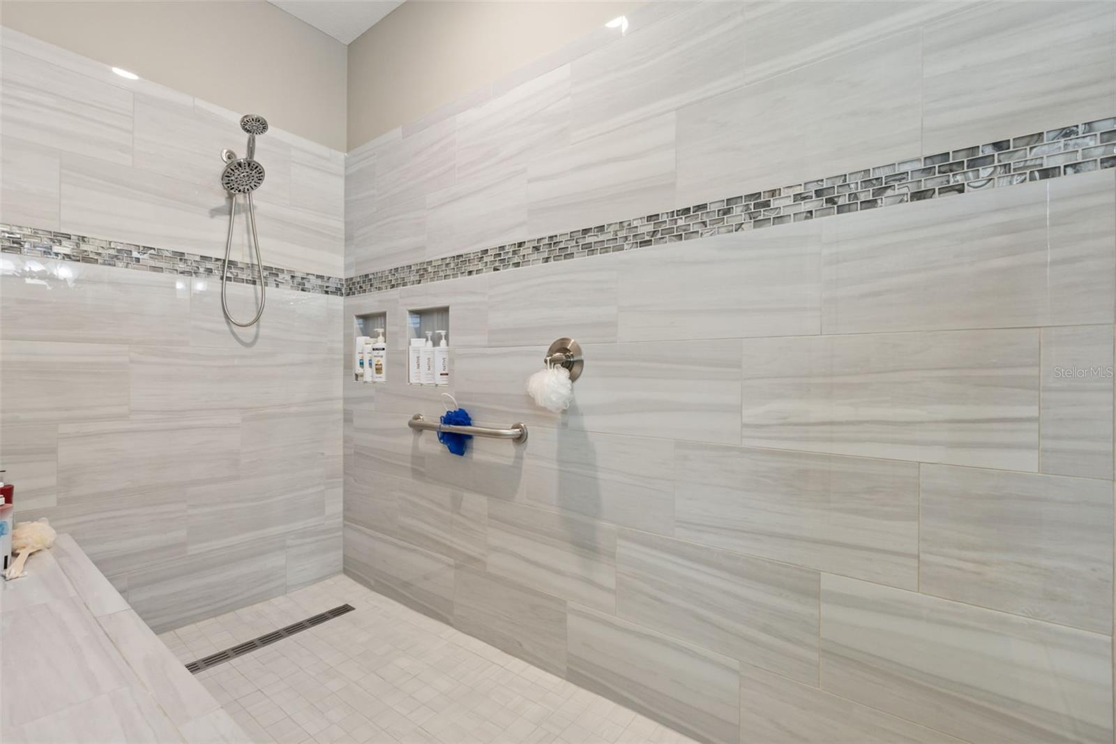 CANDLER HILLS WEST THE SANCTUA - Residential