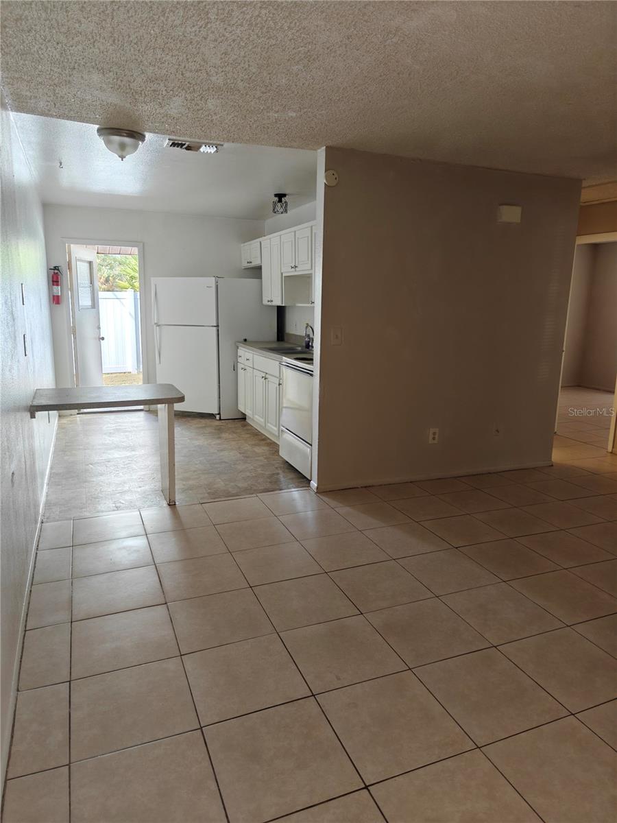 METES AND BOUNDS - Residential Income