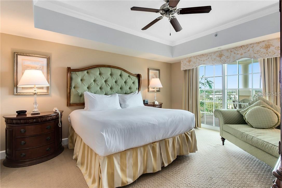 REUNION GRANDE CONDO - Residential
