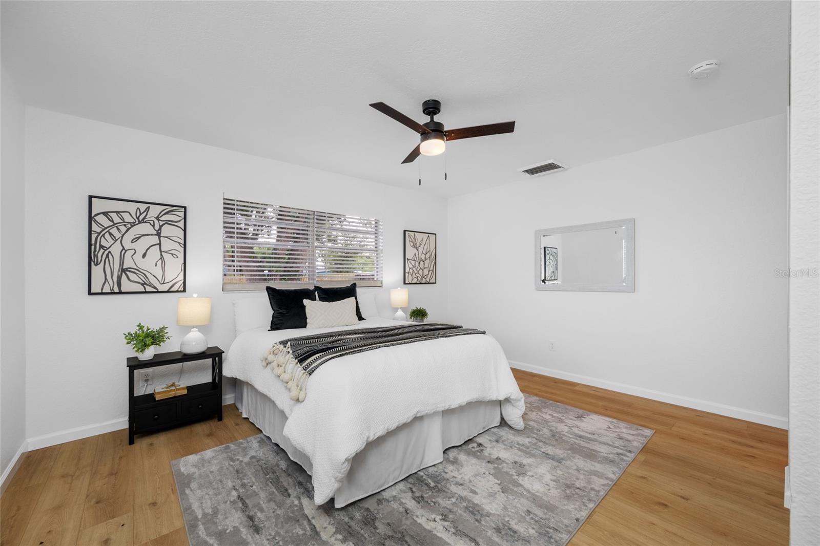 JUANITA PARK - Residential