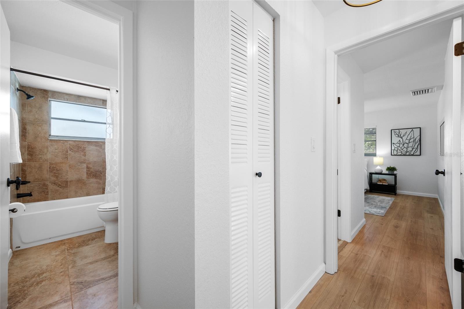 JUANITA PARK - Residential
