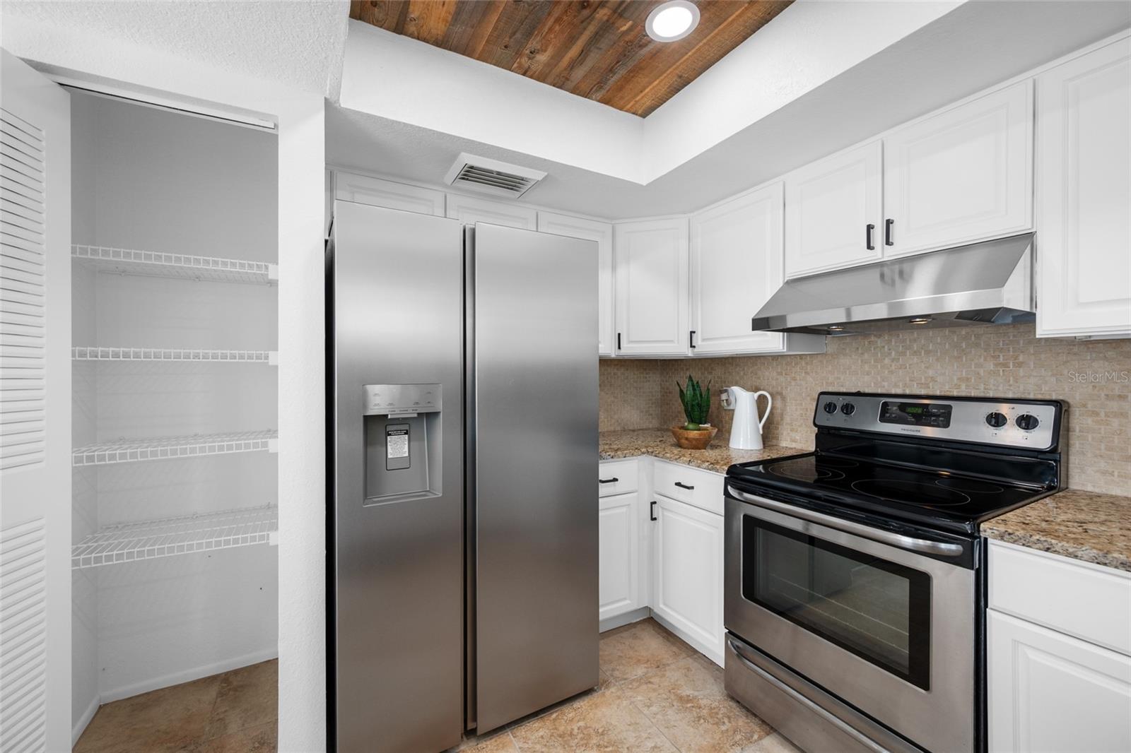 JUANITA PARK - Residential