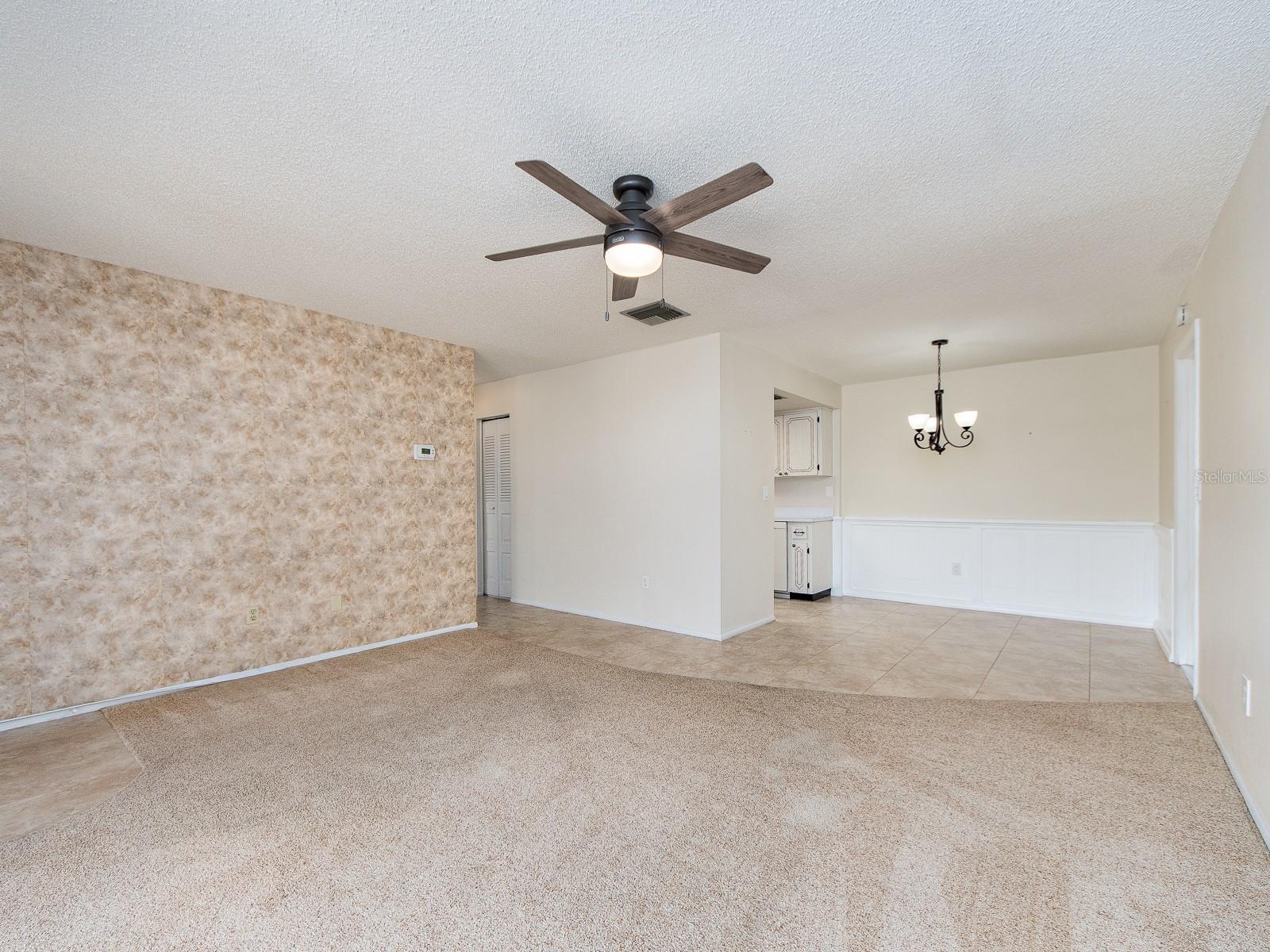 HIGHLAND LAKES CONDO - Residential