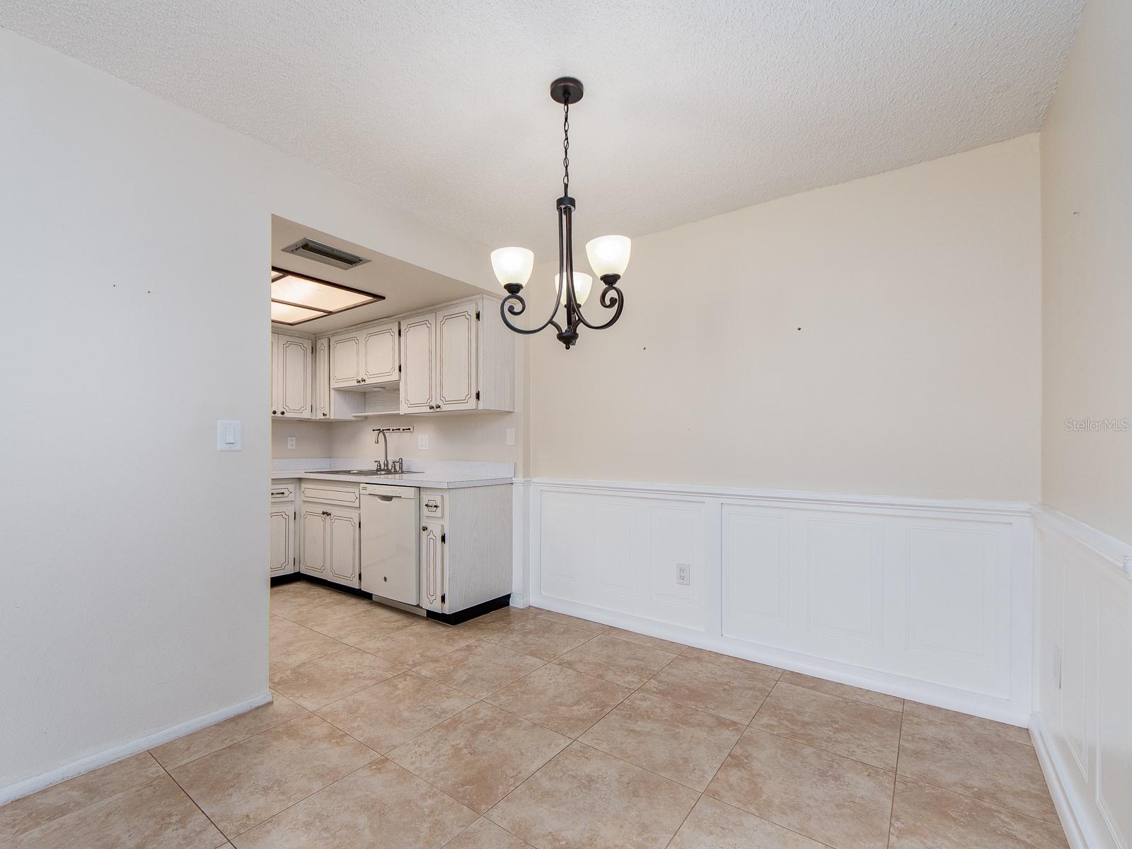 HIGHLAND LAKES CONDO - Residential