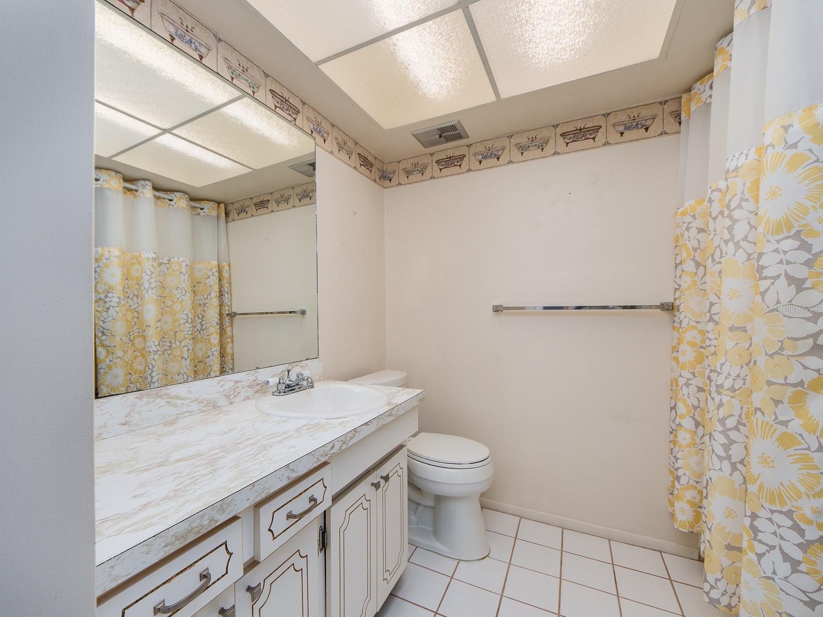 HIGHLAND LAKES CONDO - Residential