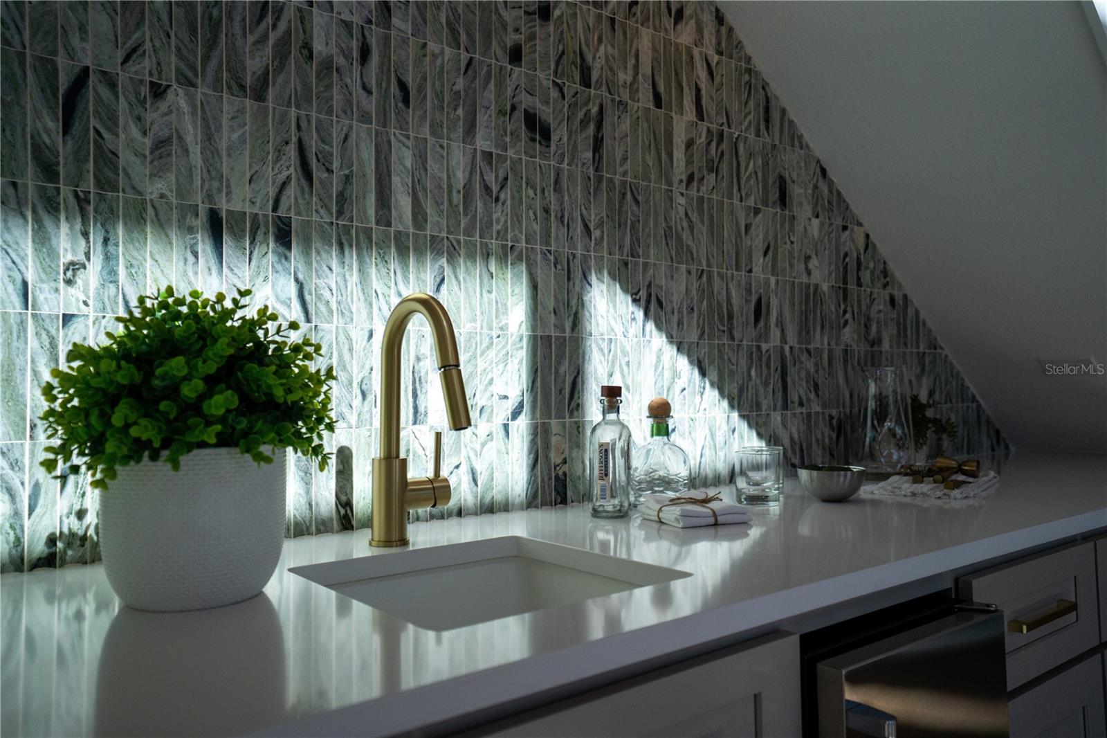LAKESIDE ESTATES UNIT TWO - Residential