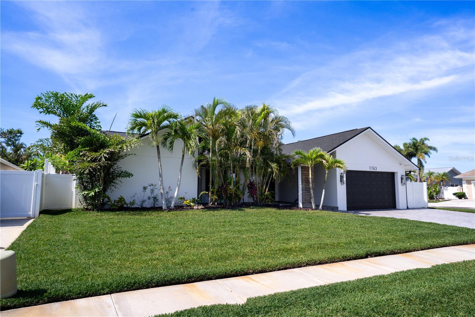 LAKESIDE ESTATES UNIT TWO - Residential