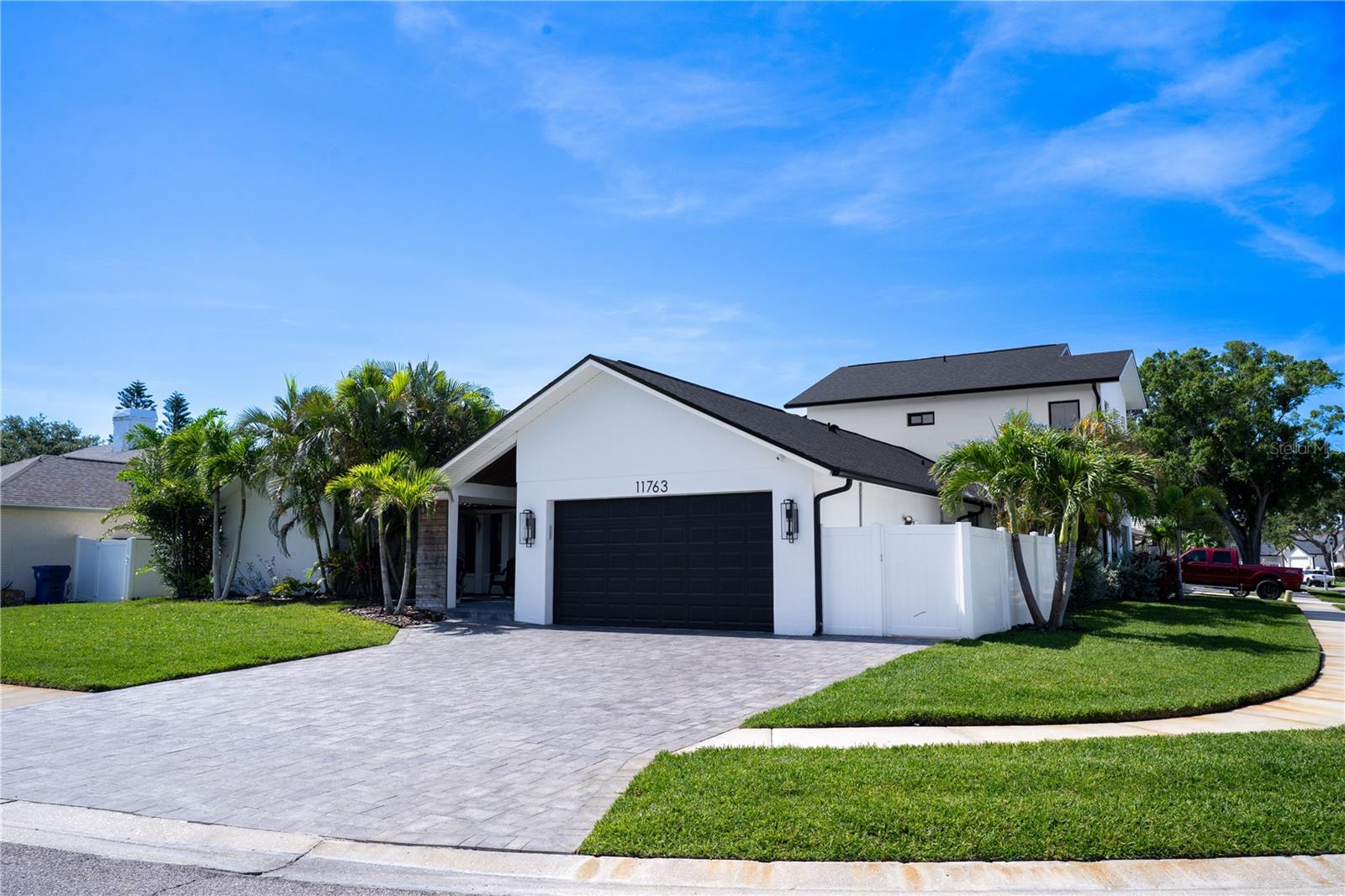 LAKESIDE ESTATES UNIT TWO - Residential