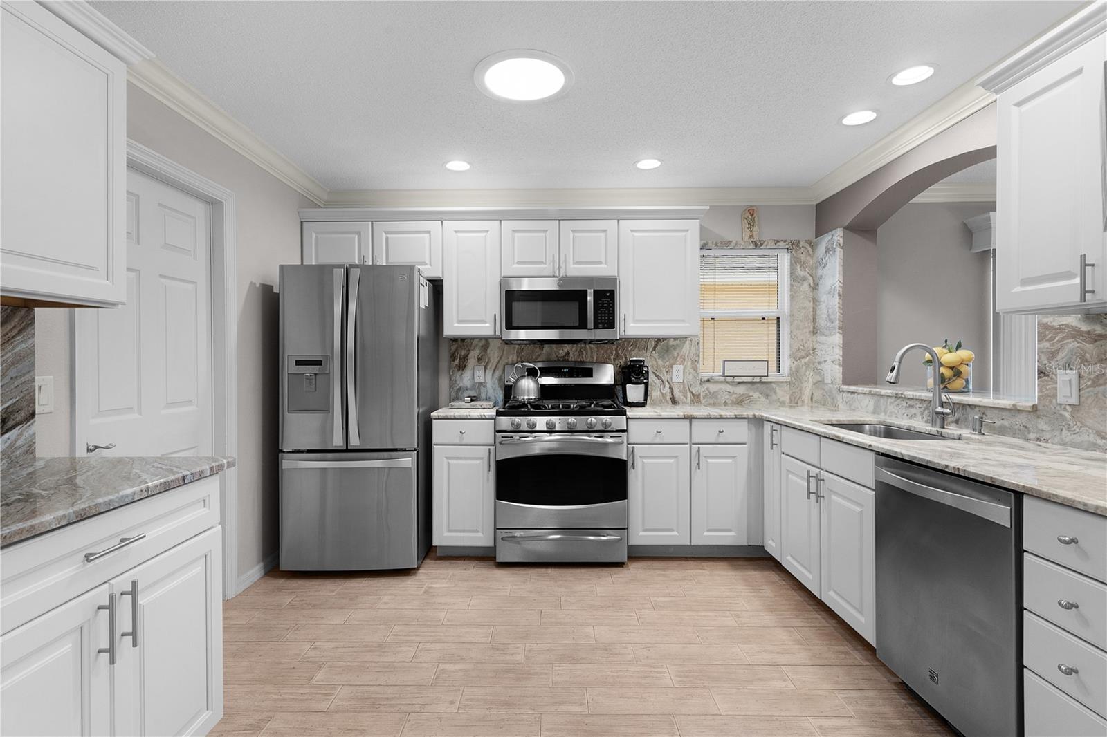 VILLAGES OF SUMTER SULLIVAN VILLAS - Residential Lease